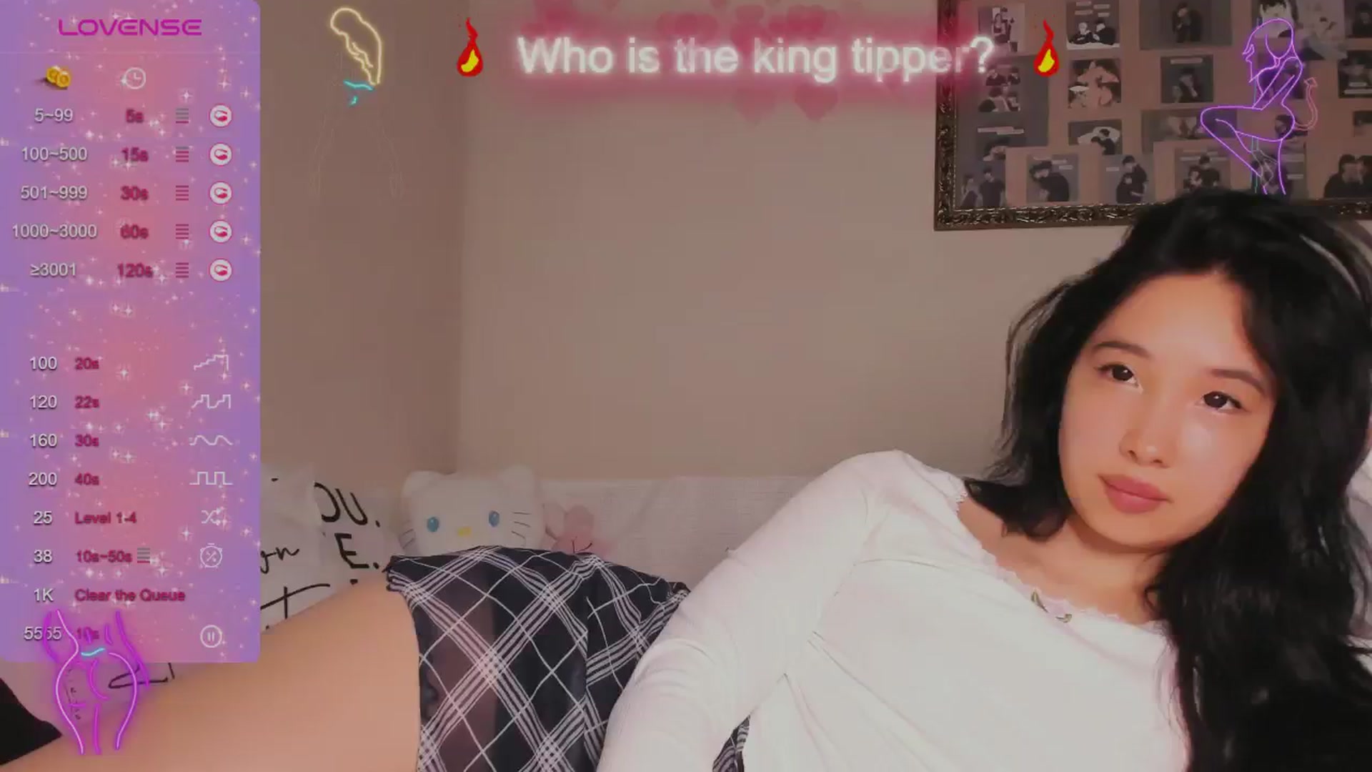 Gallery image thumbnail from FeralBerry66's myfreecams stream on, 05/26/2024, 06:01 image 7 of 20