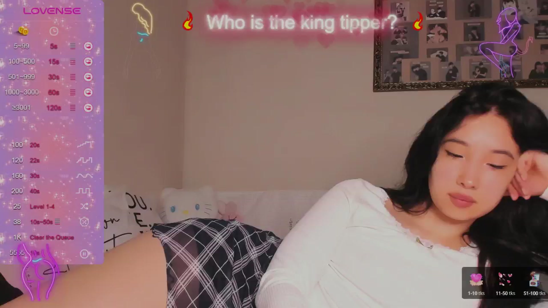 Gallery image thumbnail from FeralBerry66's myfreecams stream on, 05/26/2024, 06:01 image 6 of 20