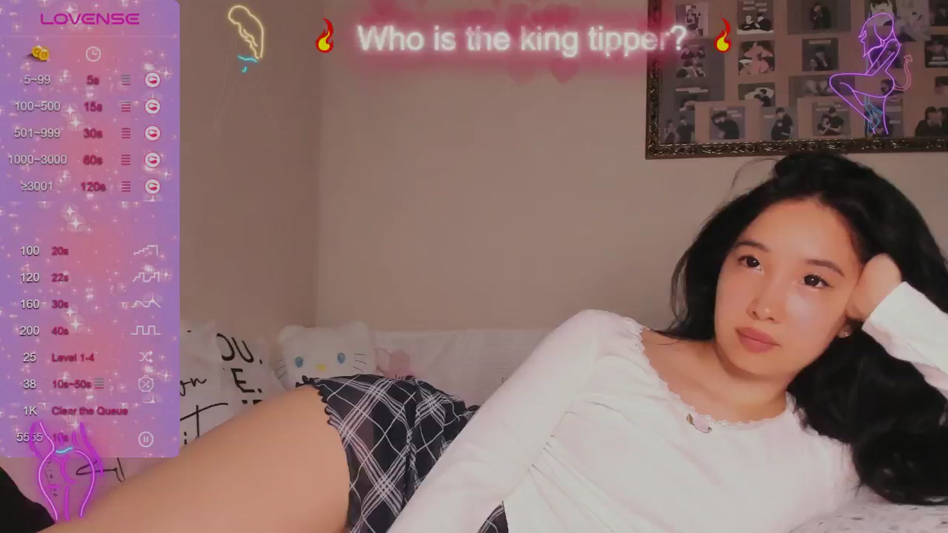 Gallery image thumbnail from FeralBerry66's myfreecams stream on, 05/26/2024, 06:01 image 14 of 20