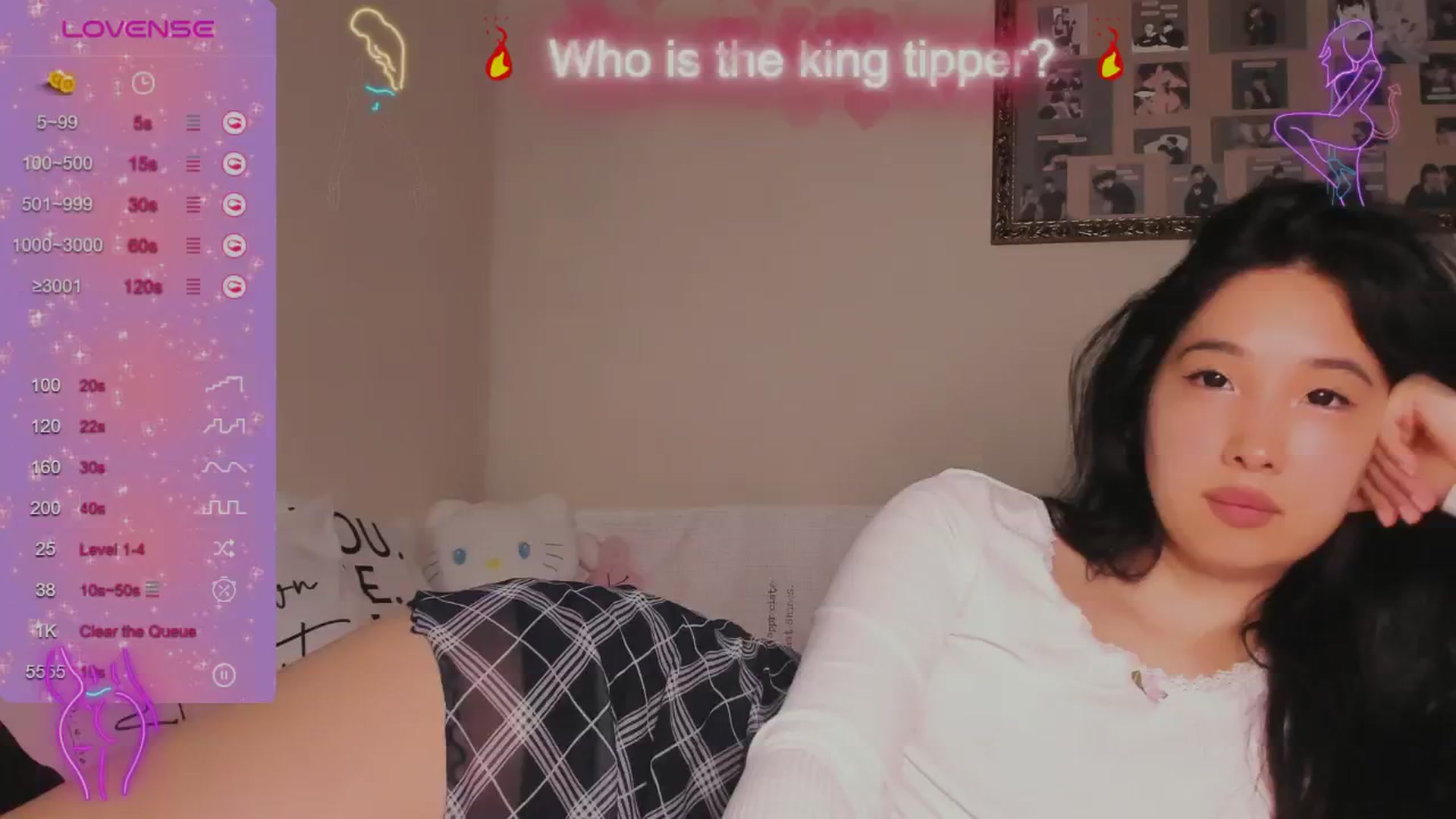Gallery image thumbnail from FeralBerry66's myfreecams stream on, 05/26/2024, 06:01 image 9 of 20
