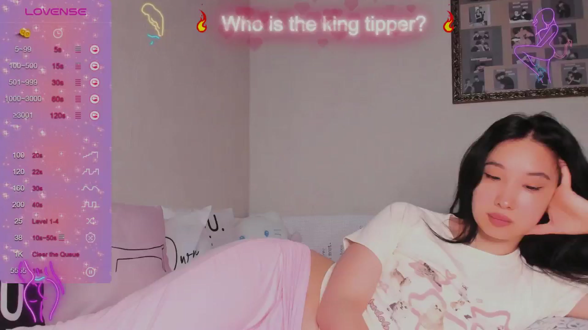Gallery image thumbnail from FeralBerry66's myfreecams stream on, 05/27/2024, 06:39 image 18 of 20
