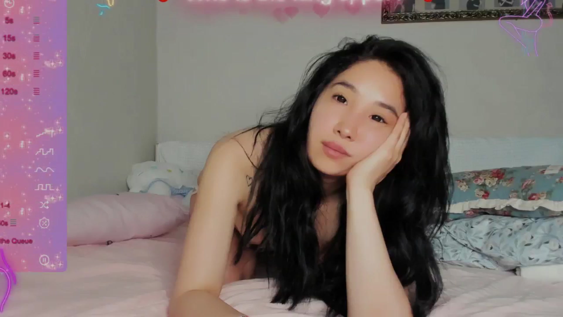Gallery image thumbnail from FeralBerry66's myfreecams stream on, 05/30/2024, 07:23 image 7 of 20