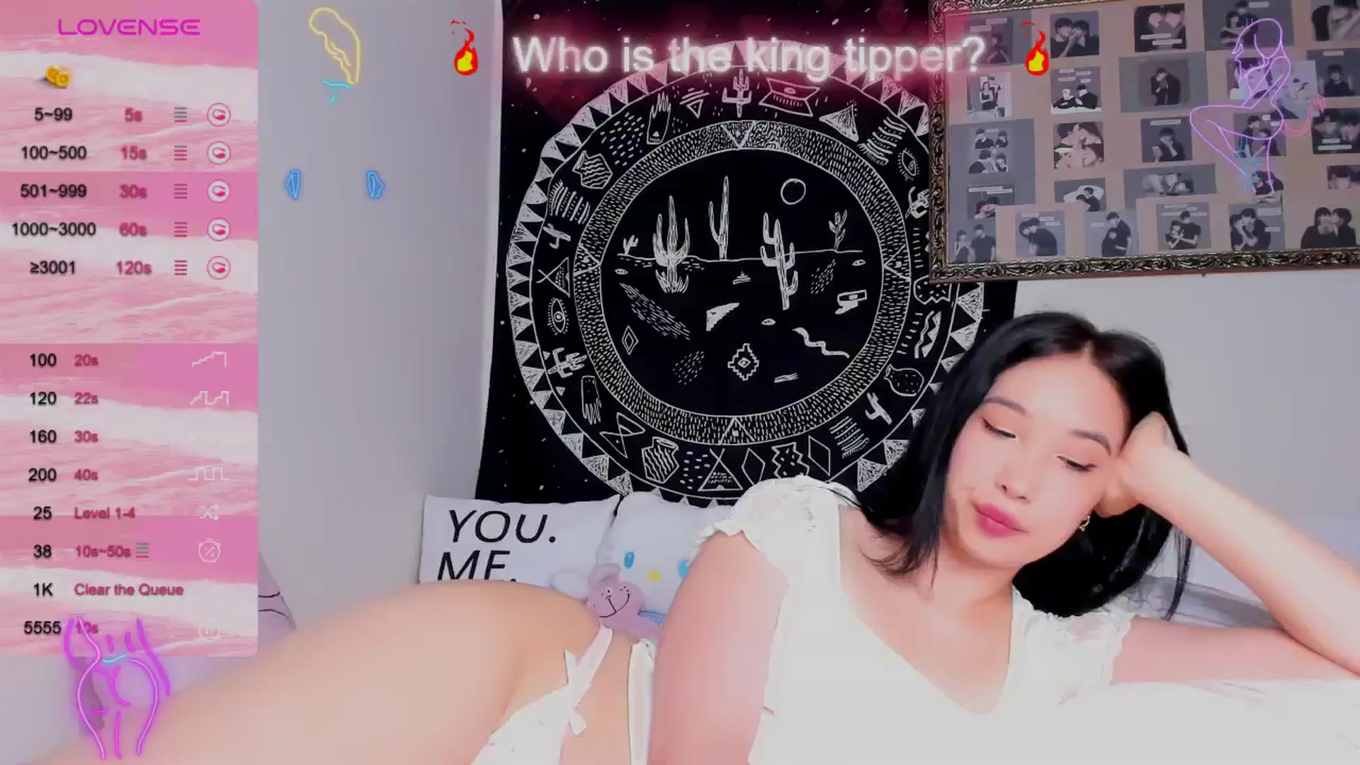 Gallery image thumbnail from FeralBerry66's myfreecams stream on, 07/10/2024, 06:07 image 4 of 20