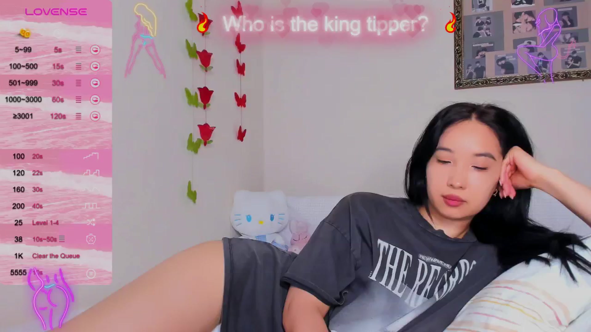 Gallery image thumbnail from FeralBerry66's myfreecams stream on, 07/27/2024, 07:09 image 6 of 20