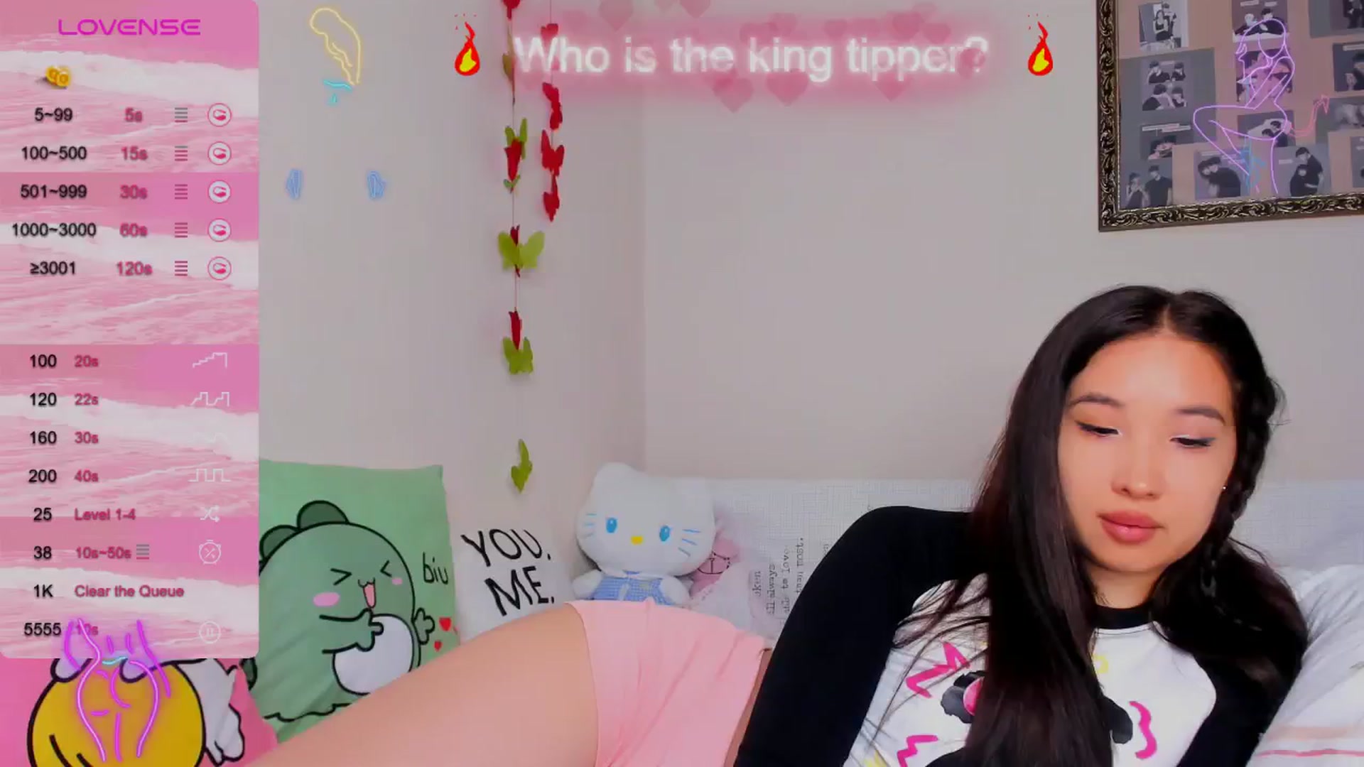 Gallery image thumbnail from FeralBerry66's myfreecams stream on, 08/08/2024, 09:35 image 5 of 20