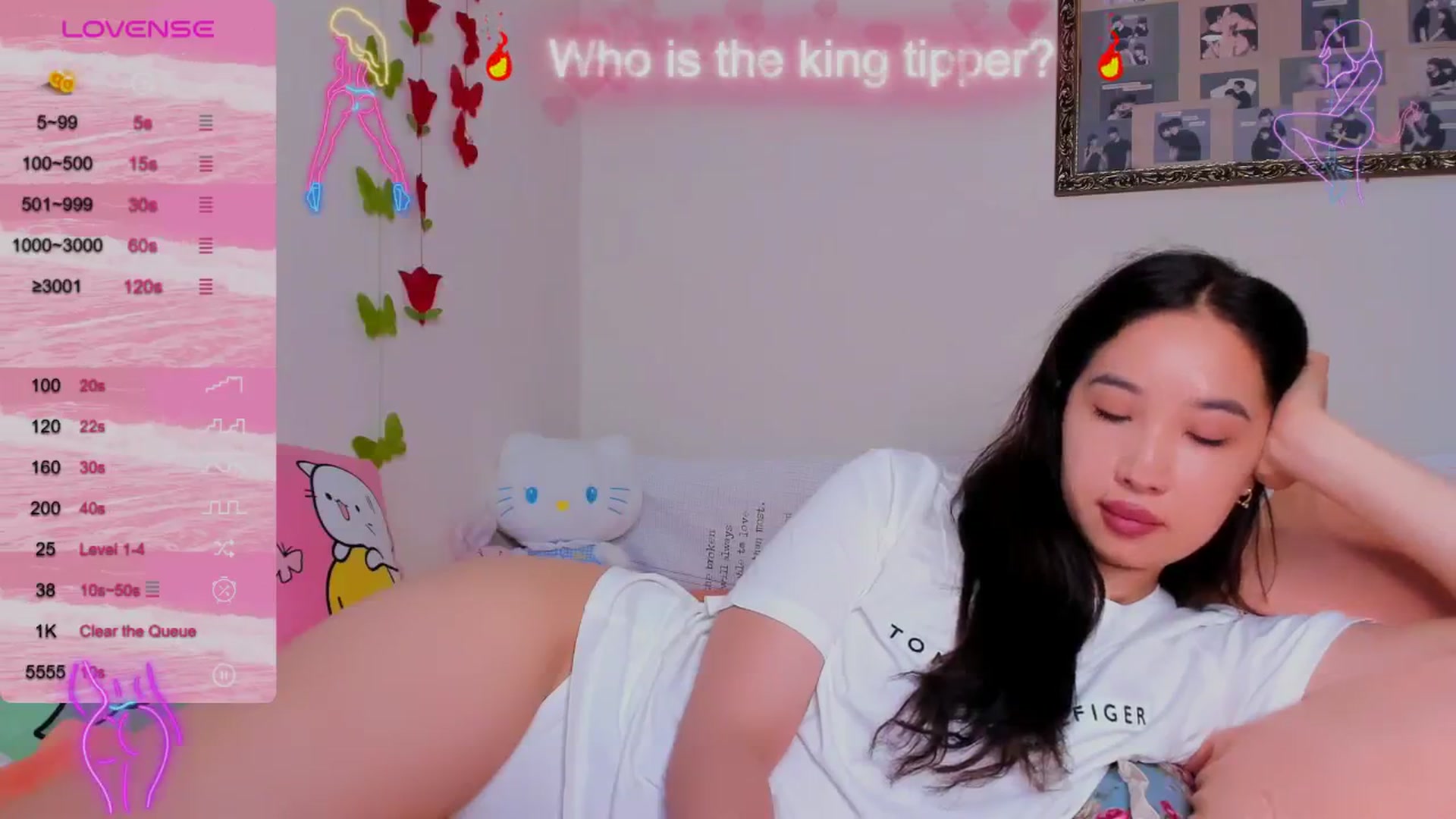 Gallery image thumbnail from FeralBerry66's myfreecams stream on, 08/13/2024, 06:15 image 16 of 20