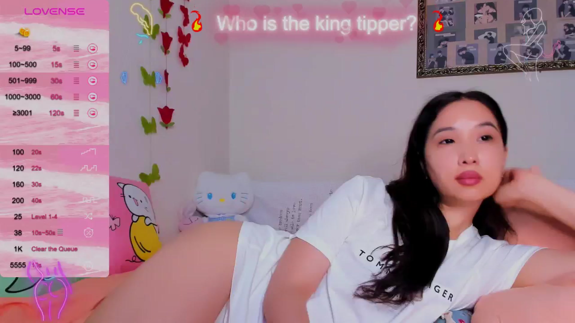 Gallery image thumbnail from FeralBerry66's myfreecams stream on, 08/13/2024, 06:32 image 17 of 20