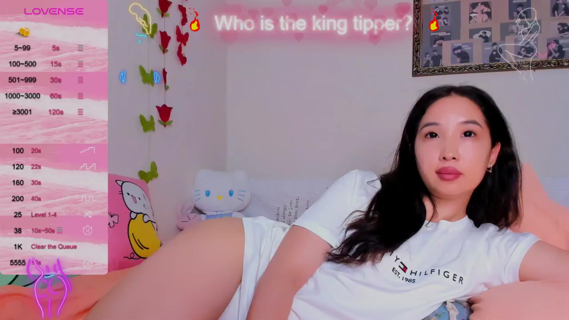 Gallery image thumbnail from FeralBerry66's myfreecams stream on, 08/13/2024, 06:32 image 9 of 20