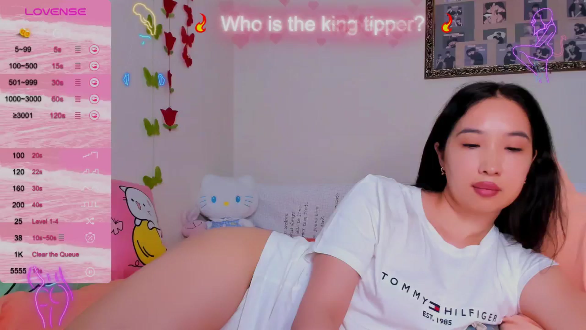 Gallery image thumbnail from FeralBerry66's myfreecams stream on, 08/13/2024, 06:59 image 4 of 20