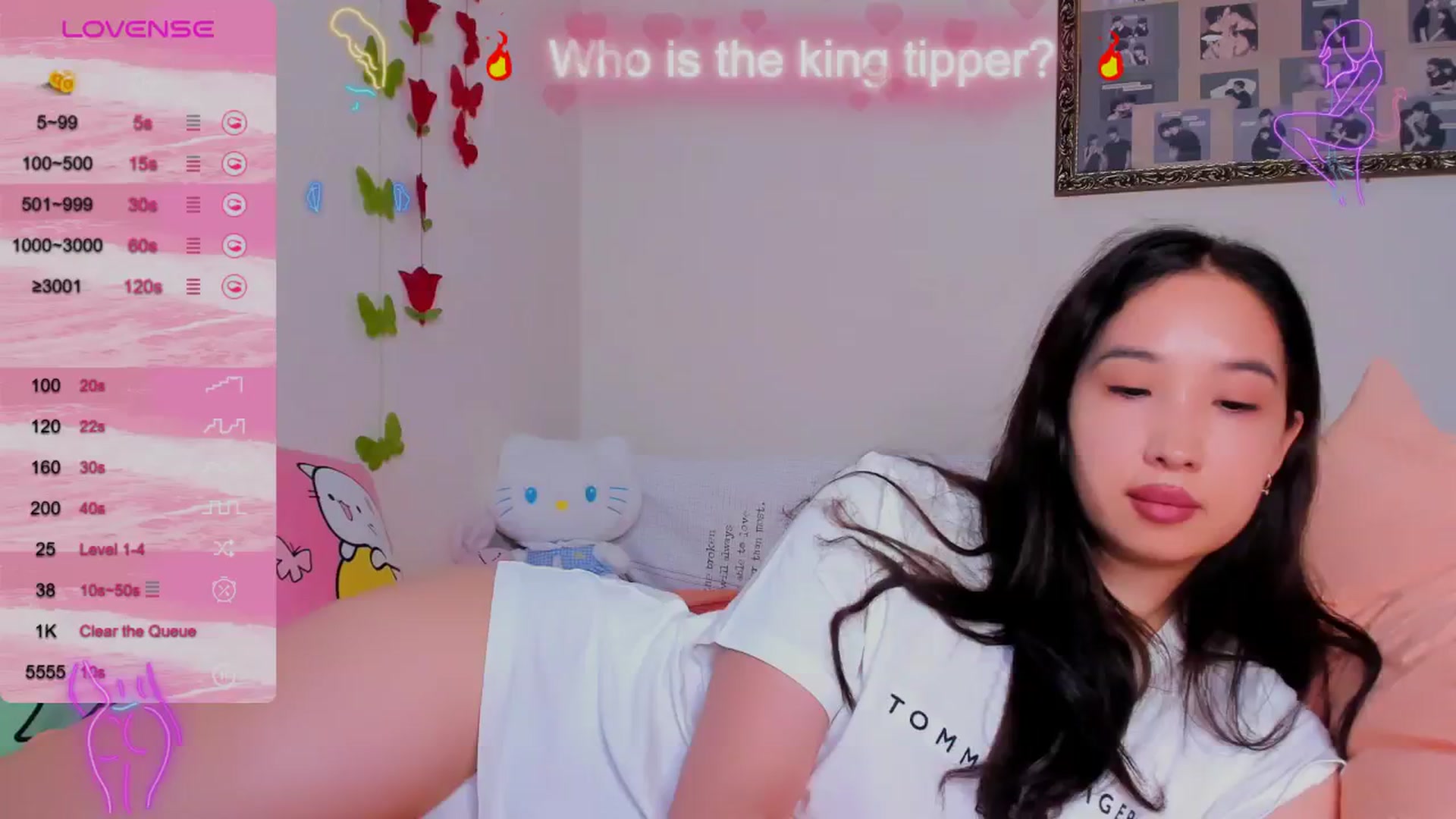 Gallery image thumbnail from FeralBerry66's myfreecams stream on, 08/13/2024, 06:59 image 12 of 20