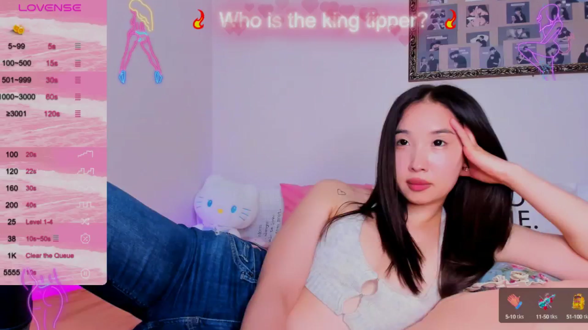 Gallery image thumbnail from FeralBerry66's myfreecams stream on, 08/18/2024, 05:49 image 10 of 20