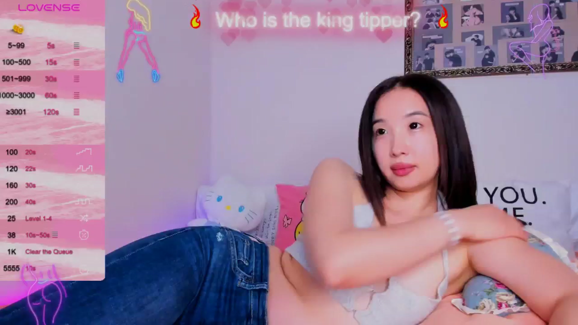 Gallery image thumbnail from FeralBerry66's myfreecams stream on, 08/18/2024, 06:34 image 15 of 20
