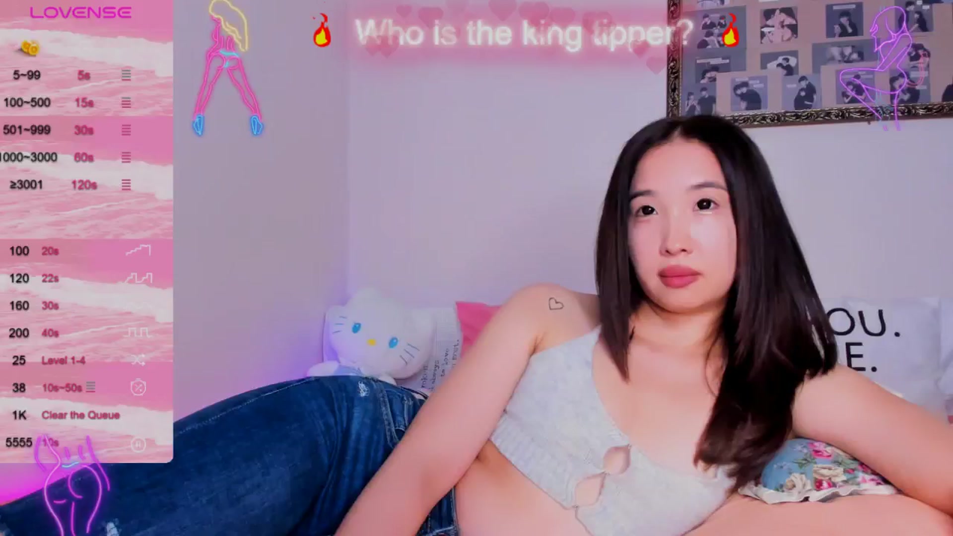 Gallery image thumbnail from FeralBerry66's myfreecams stream on, 08/18/2024, 06:34 image 7 of 20