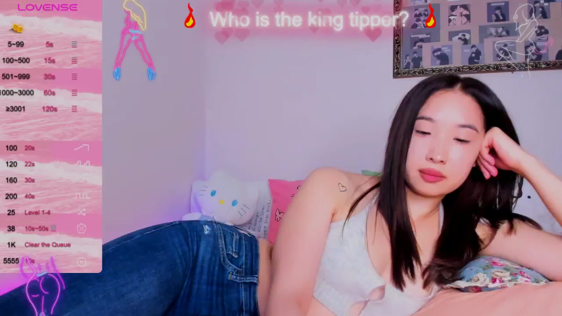 Gallery image thumbnail from FeralBerry66's myfreecams stream on, 08/18/2024, 06:34 image 9 of 20