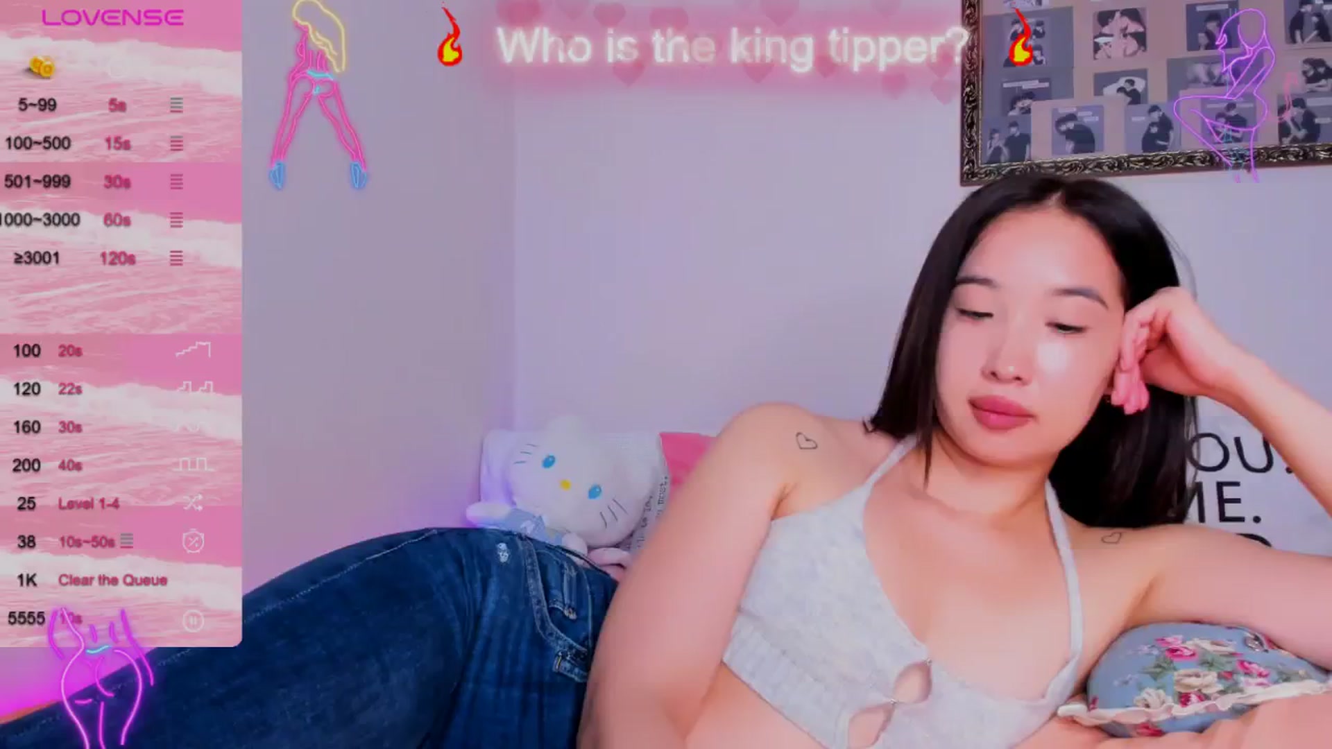 Gallery image thumbnail from FeralBerry66's myfreecams stream on, 08/18/2024, 07:14 image 11 of 20