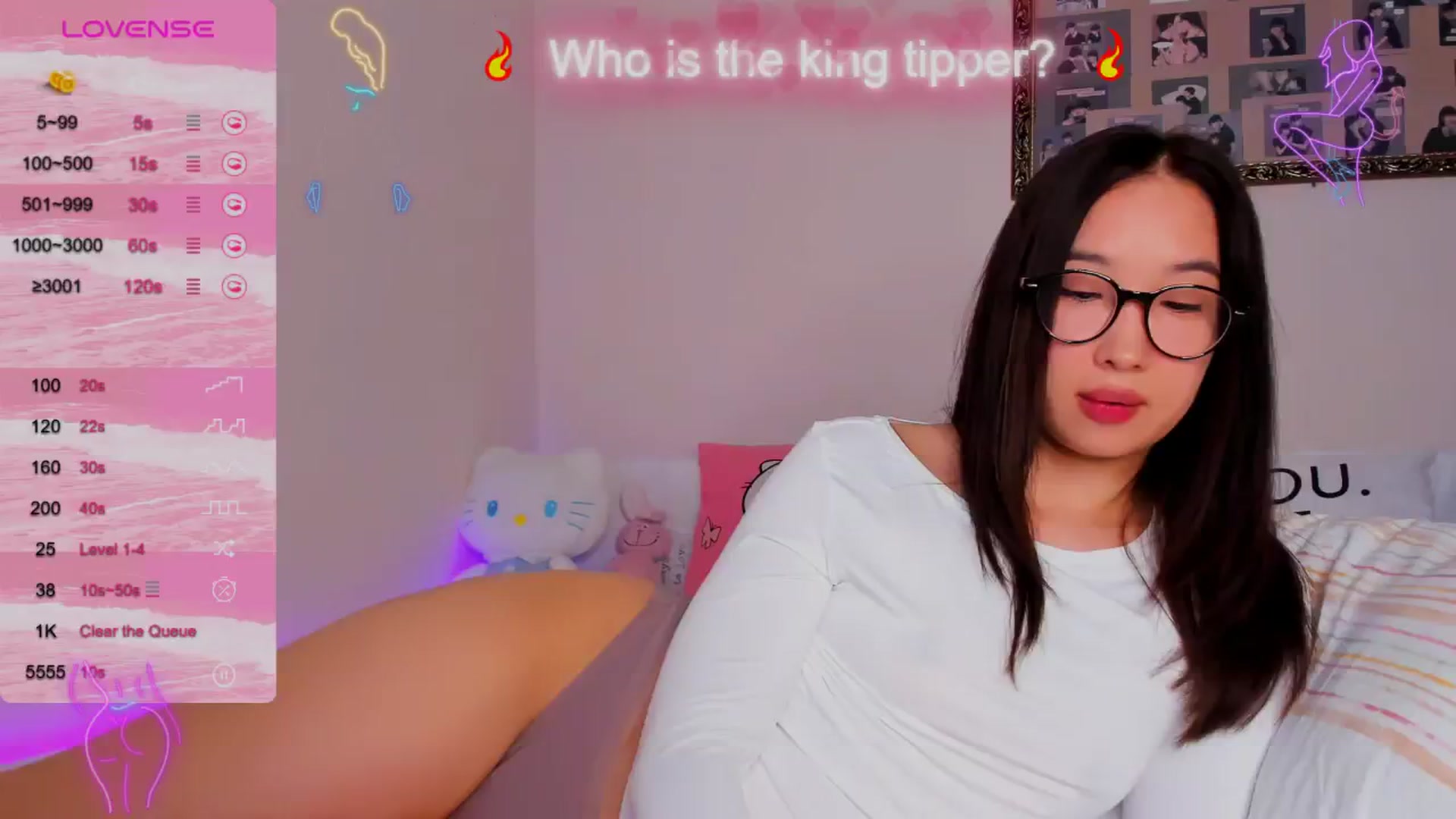 Gallery image thumbnail from FeralBerry66's myfreecams stream on, 08/19/2024, 06:33 image 2 of 20