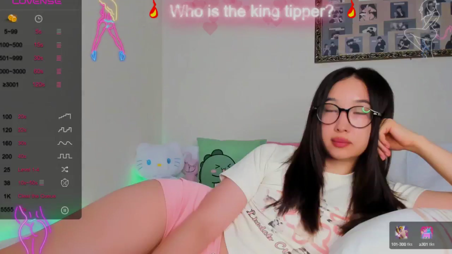 Gallery image thumbnail from FeralBerry66's myfreecams stream on, 08/20/2024, 05:26 image 1 of 20