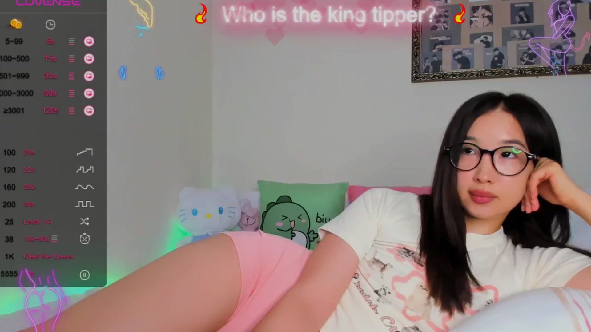 Gallery image thumbnail from FeralBerry66's myfreecams stream on, 08/20/2024, 05:26 image 16 of 20