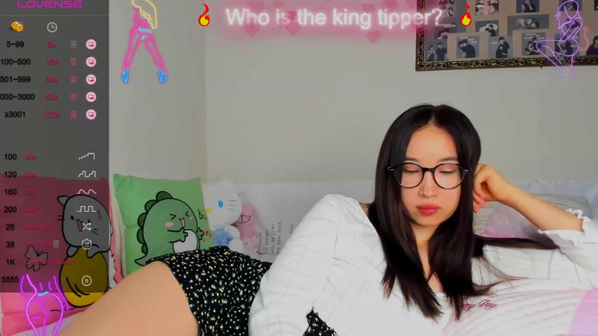 Gallery image thumbnail from FeralBerry66's myfreecams stream on, 08/20/2024, 12:03 image 4 of 20