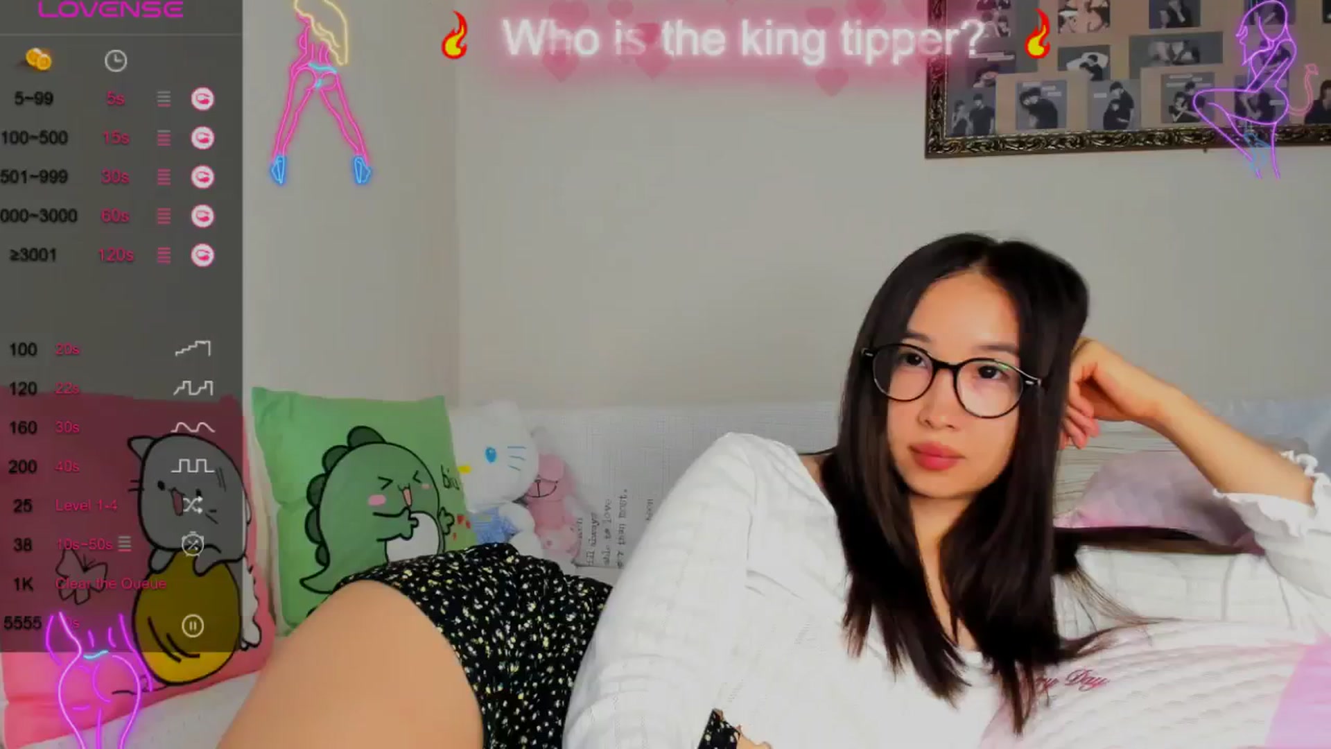 Gallery image thumbnail from FeralBerry66's myfreecams stream on, 08/20/2024, 12:03 image 1 of 20