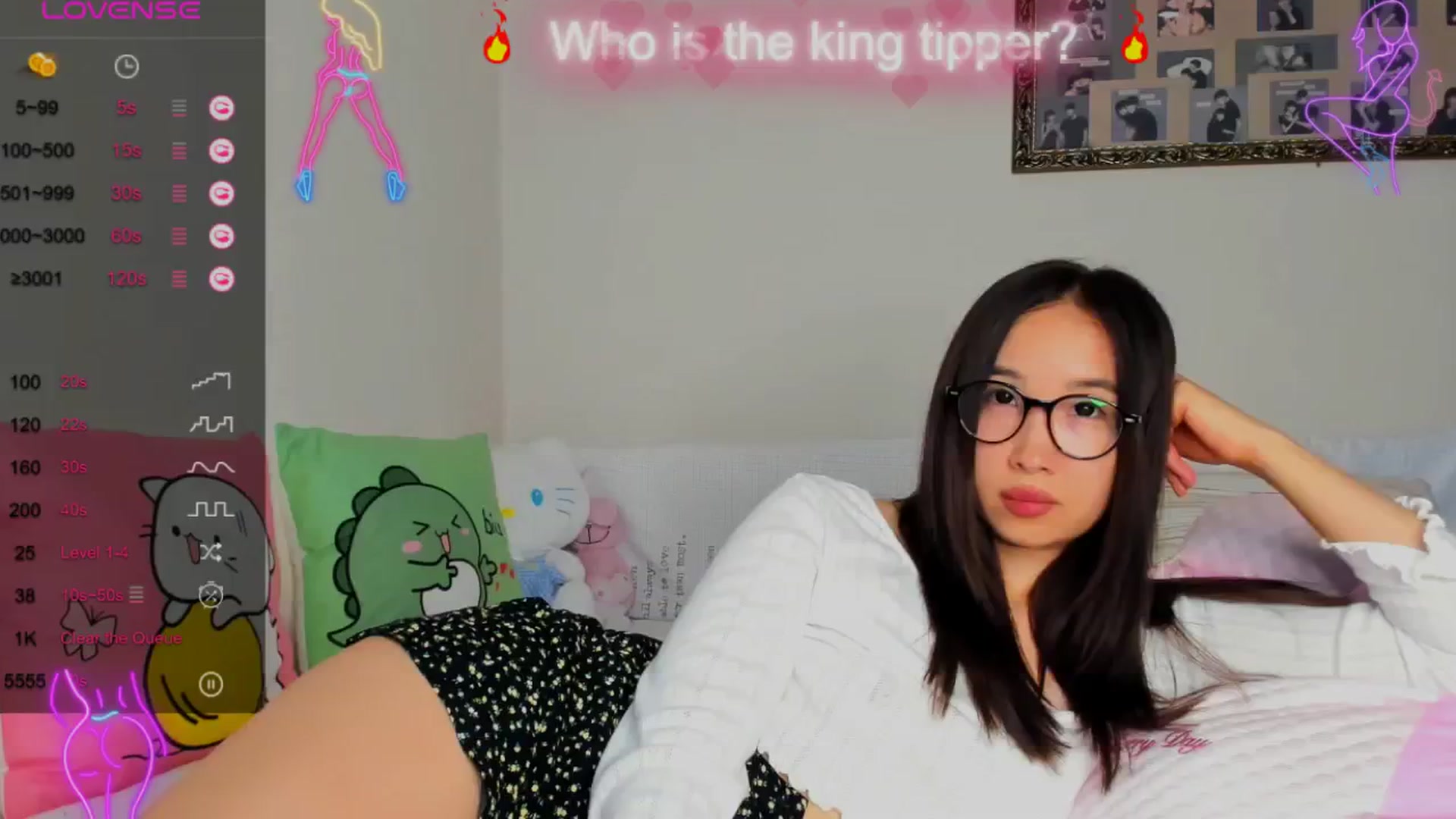 Gallery image thumbnail from FeralBerry66's myfreecams stream on, 08/20/2024, 12:03 image 6 of 20