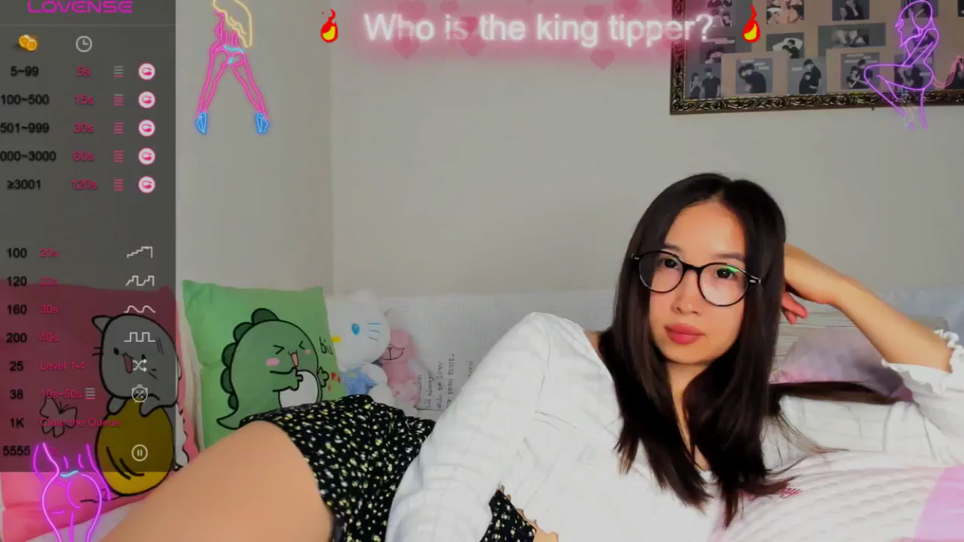Gallery image thumbnail from FeralBerry66's myfreecams stream on, 08/20/2024, 12:03 image 13 of 20