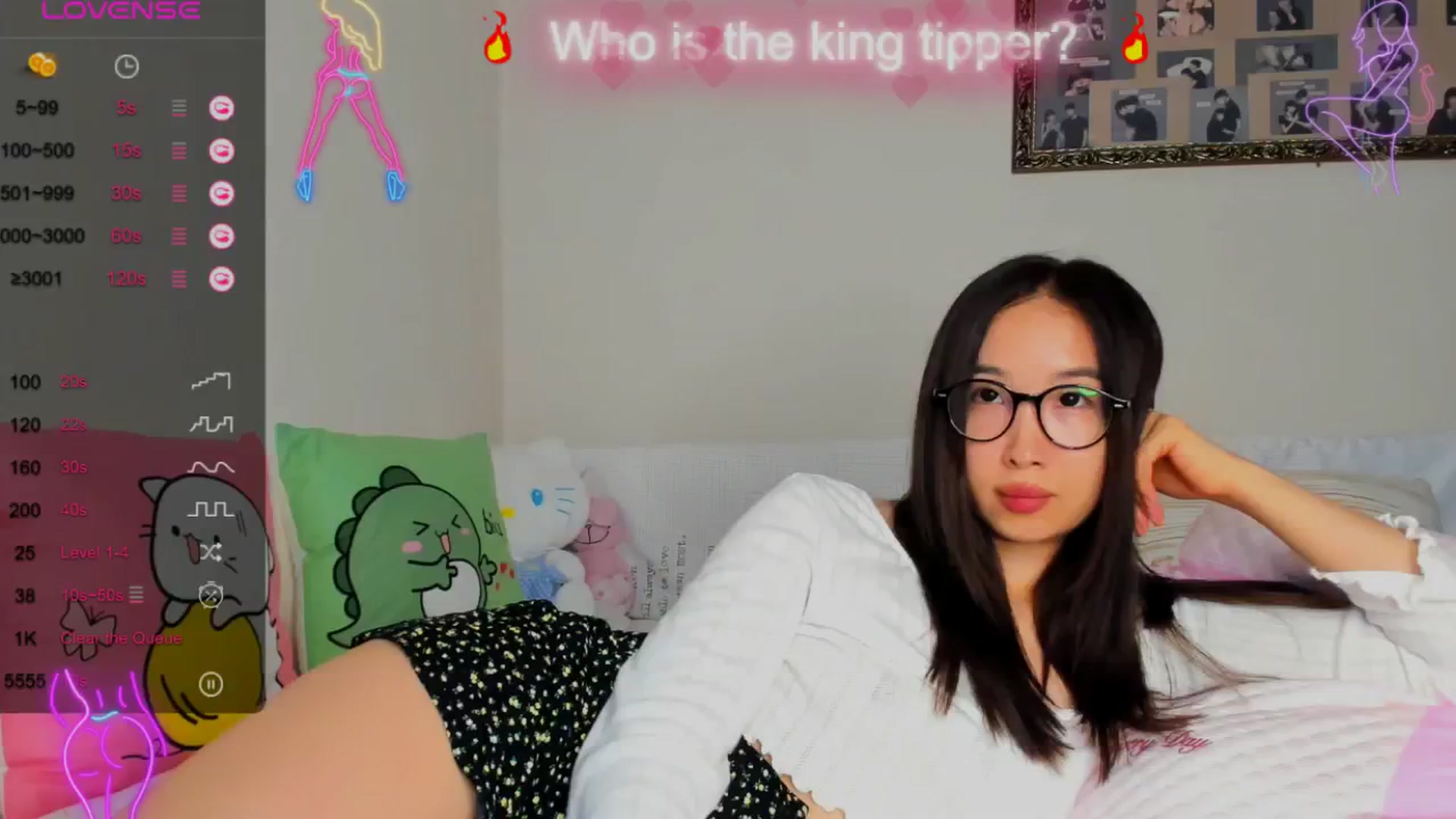 Gallery image thumbnail from FeralBerry66's myfreecams stream on, 08/20/2024, 12:03 image 9 of 20