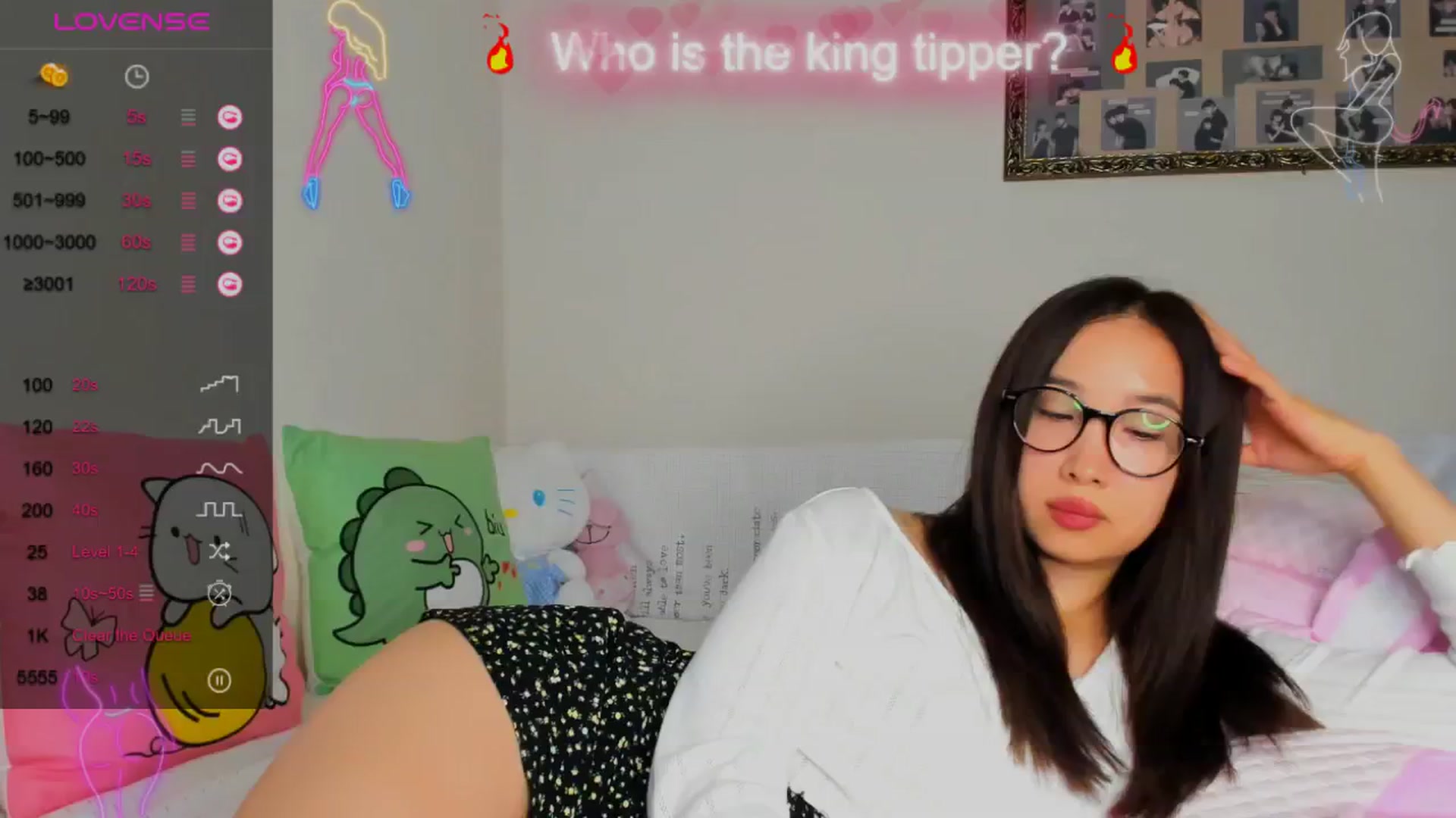 Gallery image thumbnail from FeralBerry66's myfreecams stream on, 08/20/2024, 12:26 image 19 of 20