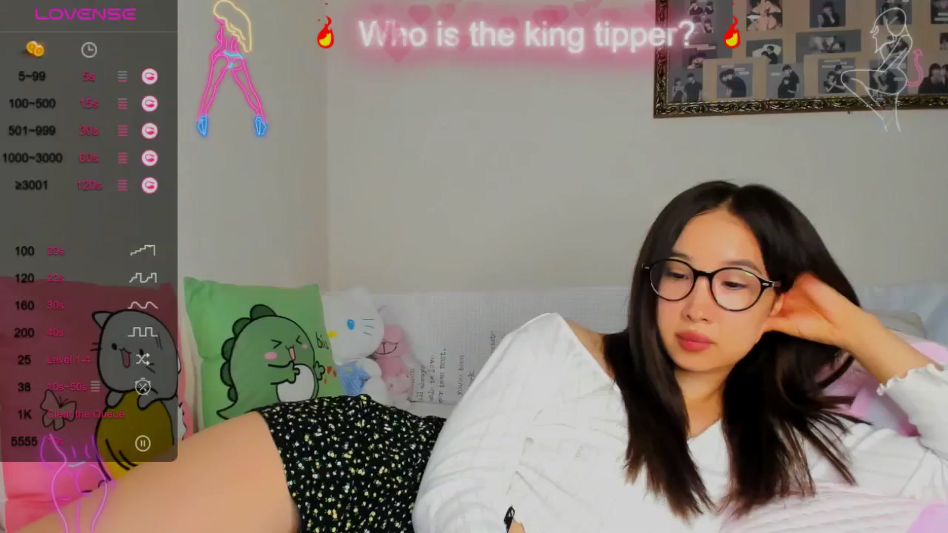 Gallery image thumbnail from FeralBerry66's myfreecams stream on, 08/20/2024, 12:26 image 10 of 20