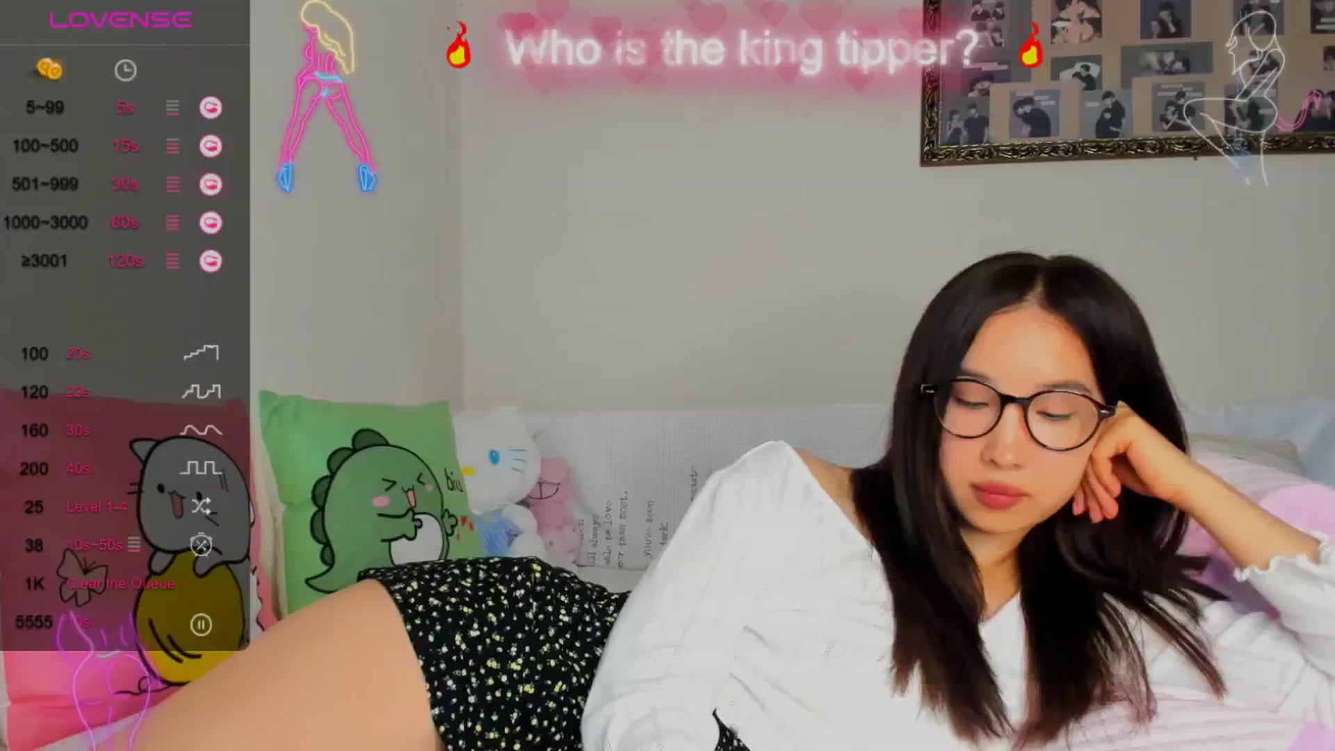 Gallery image thumbnail from FeralBerry66's myfreecams stream on, 08/20/2024, 12:26 image 9 of 20