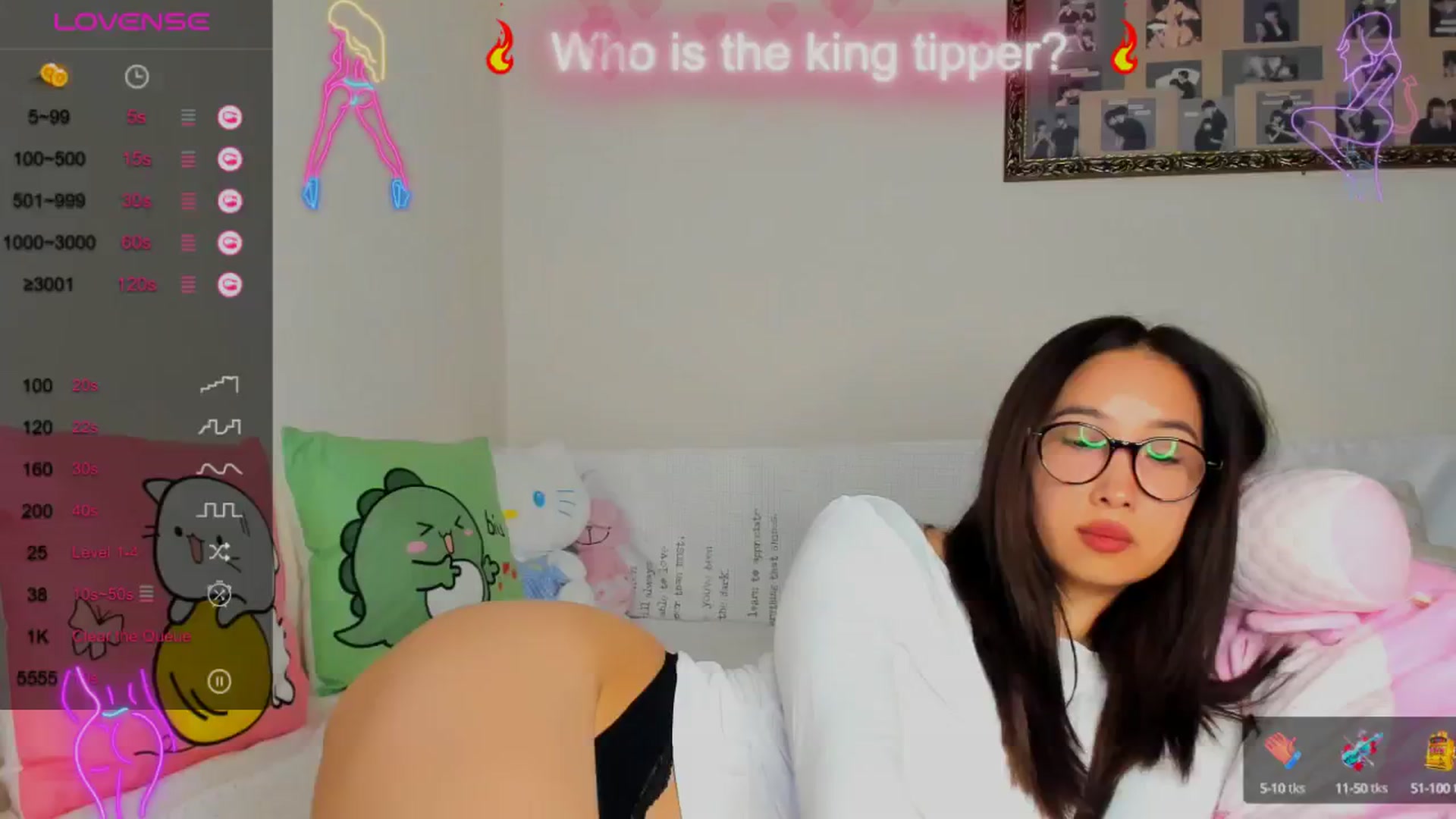 Gallery image thumbnail from FeralBerry66's myfreecams stream on, 08/20/2024, 12:55 image 11 of 20