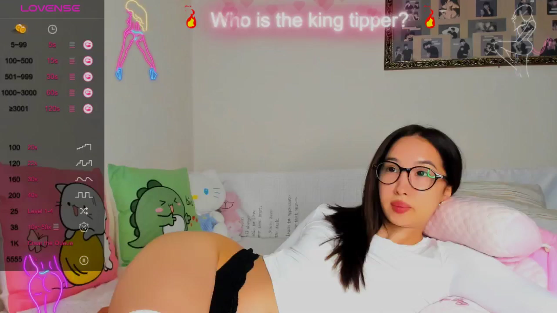 Gallery image thumbnail from FeralBerry66's myfreecams stream on, 08/20/2024, 12:55 image 3 of 20