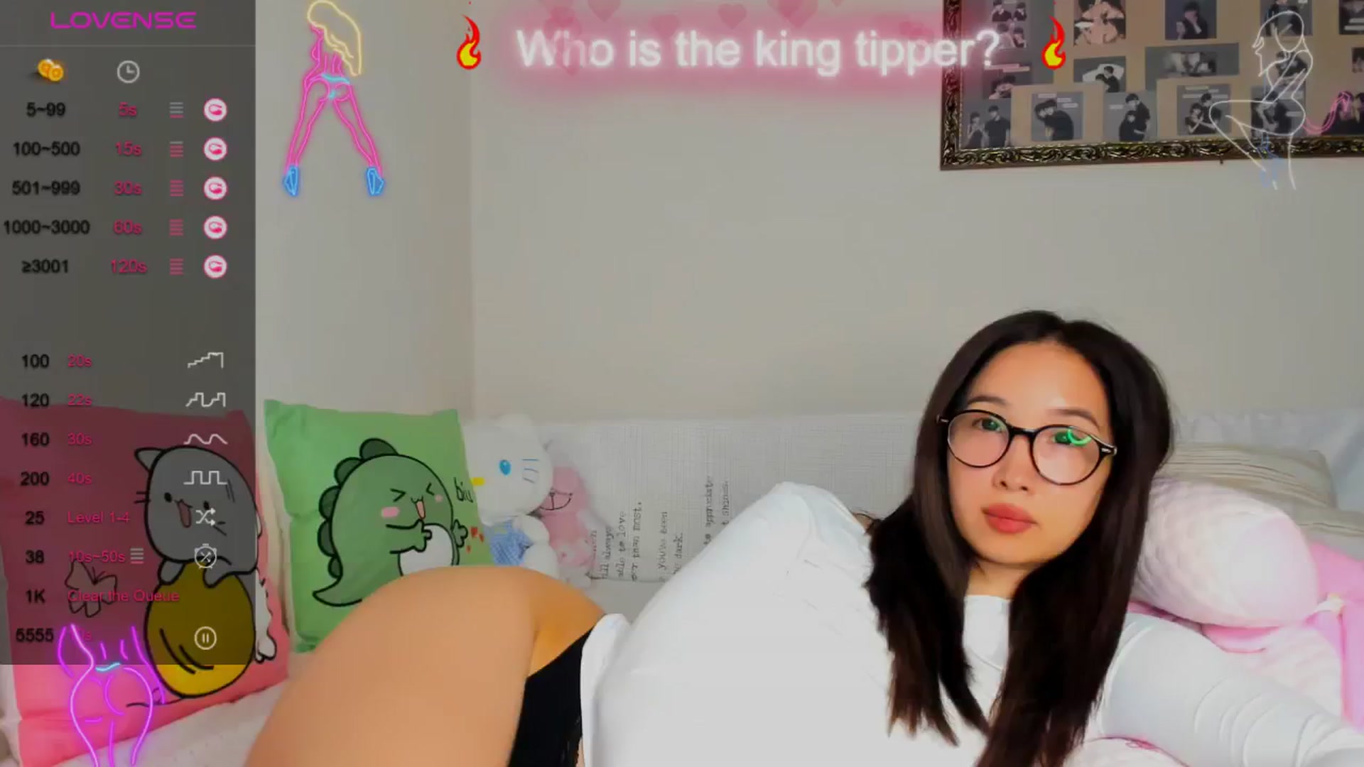 Gallery image thumbnail from FeralBerry66's myfreecams stream on, 08/20/2024, 12:55 image 9 of 20