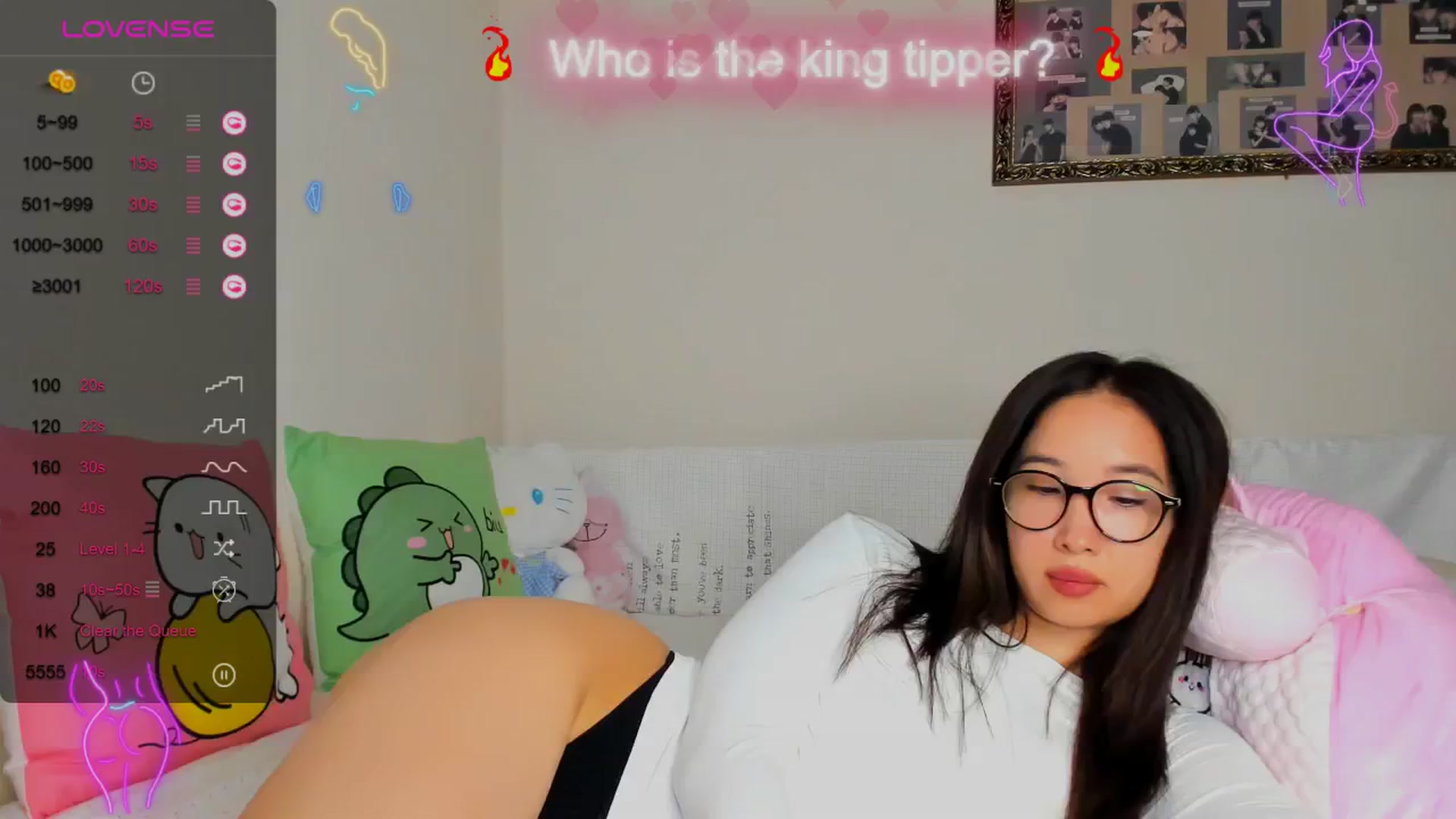 Gallery image thumbnail from FeralBerry66's myfreecams stream on, 08/20/2024, 13:49 image 6 of 20