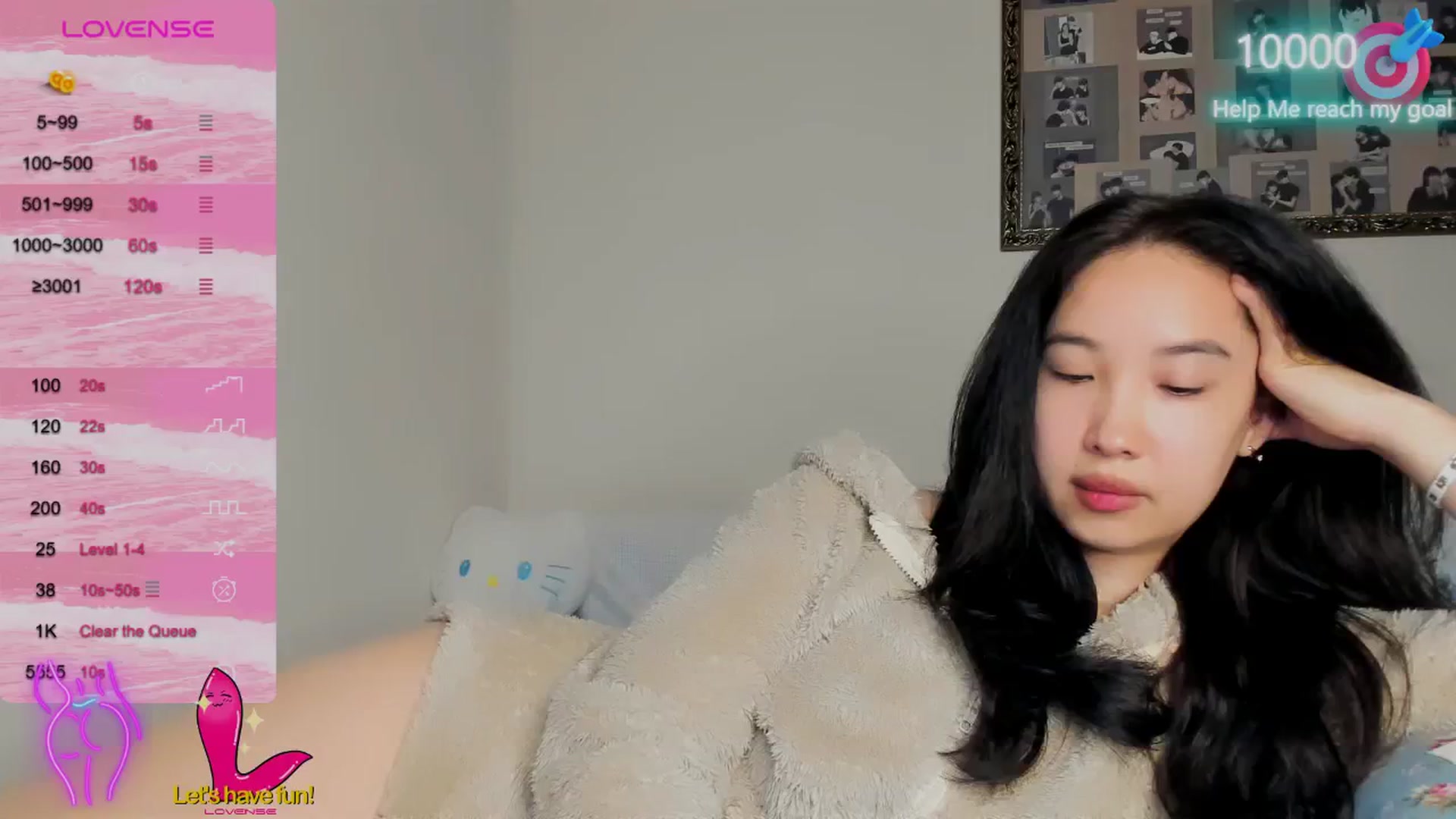 Gallery image thumbnail from FeralBerry66's myfreecams stream on, 09/26/2024, 15:32 image 10 of 20