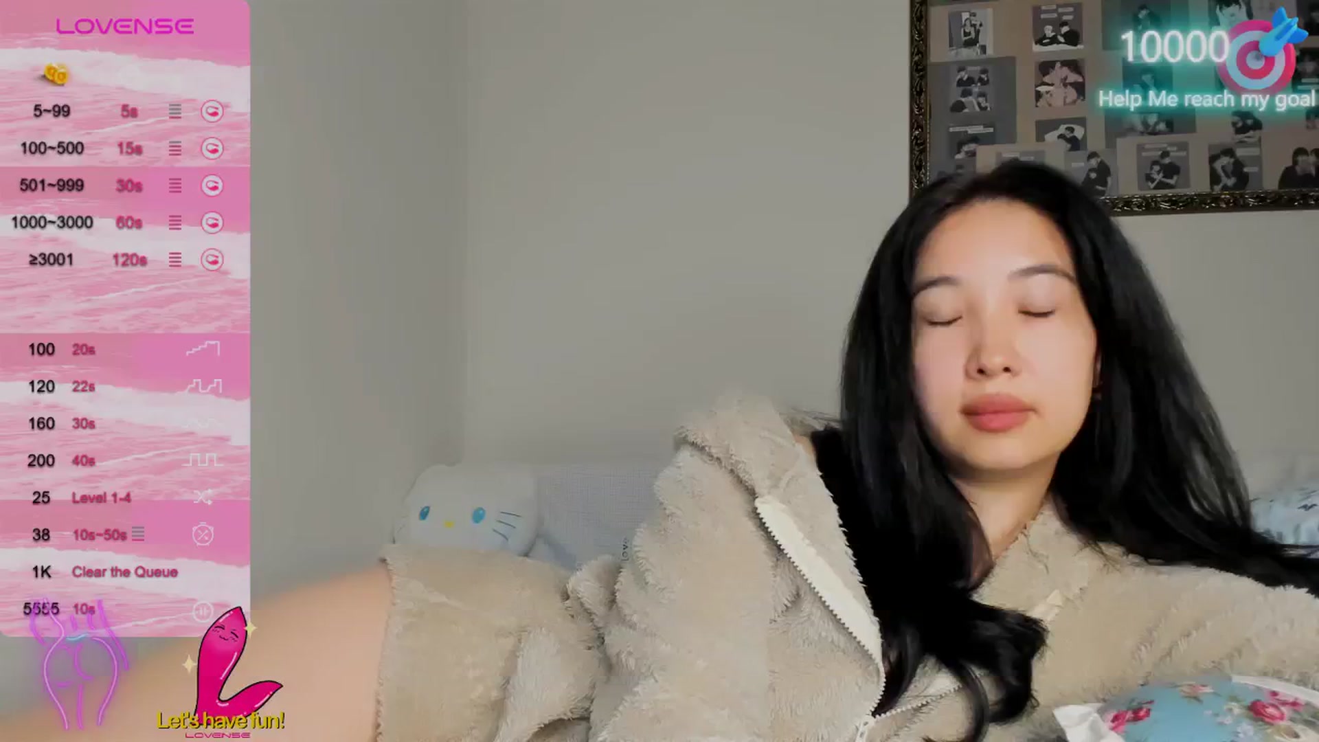 Gallery image thumbnail from FeralBerry66's myfreecams stream on, 09/26/2024, 17:18 image 3 of 20