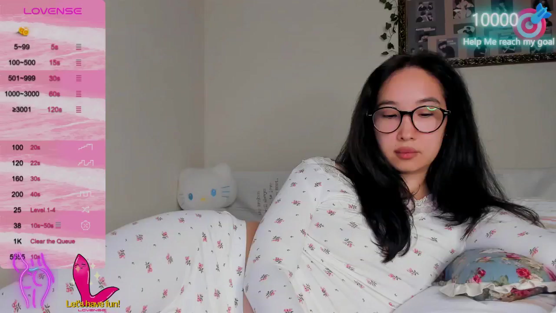 Gallery image thumbnail from FeralBerry66's myfreecams stream on, 09/27/2024, 17:05 image 18 of 20