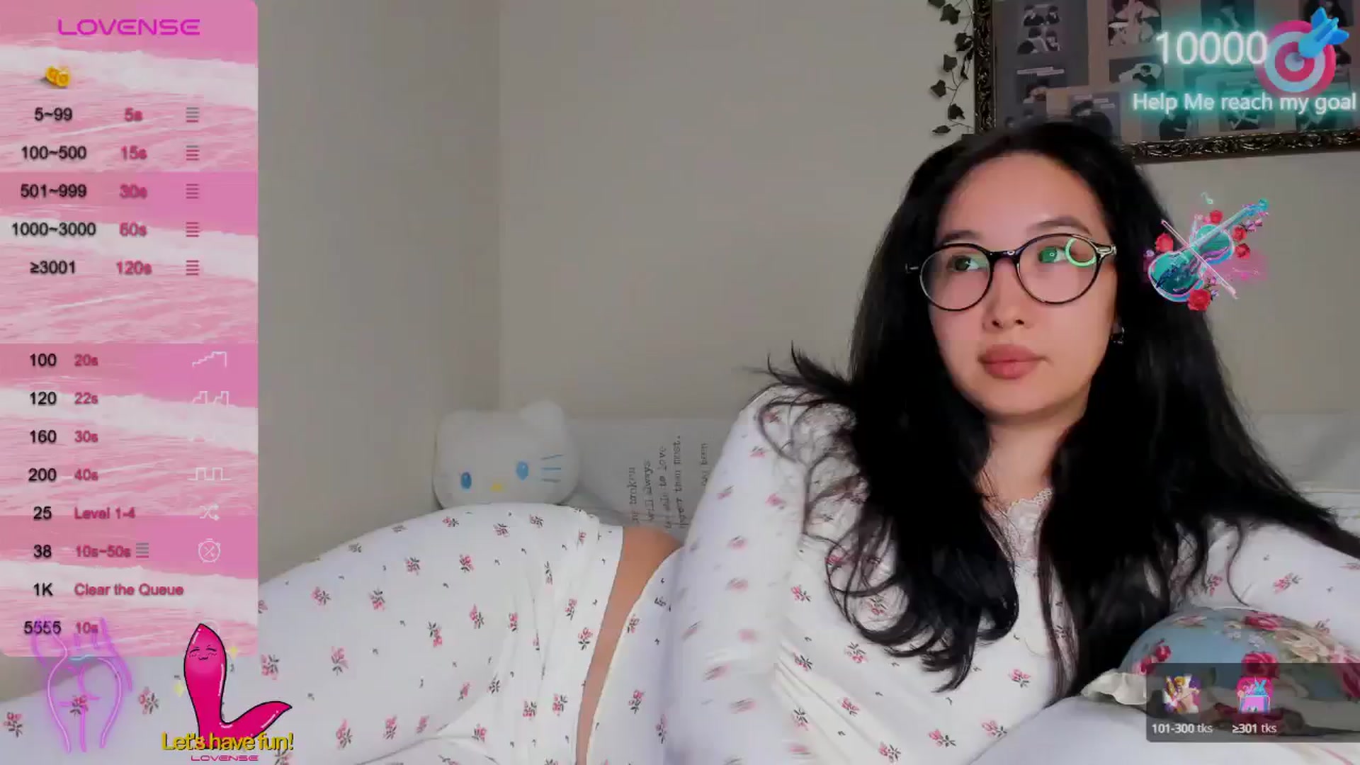 Gallery image thumbnail from FeralBerry66's myfreecams stream on, 09/27/2024, 17:05 image 4 of 20