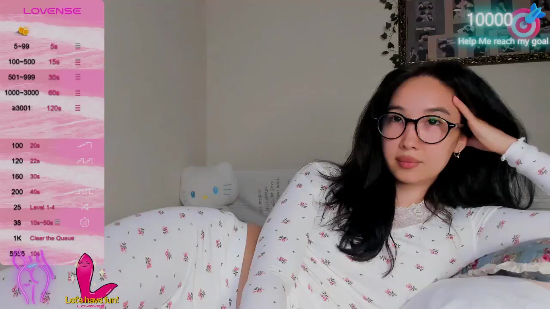 Gallery image thumbnail from FeralBerry66's myfreecams stream on, 09/27/2024, 18:25 image 2 of 20