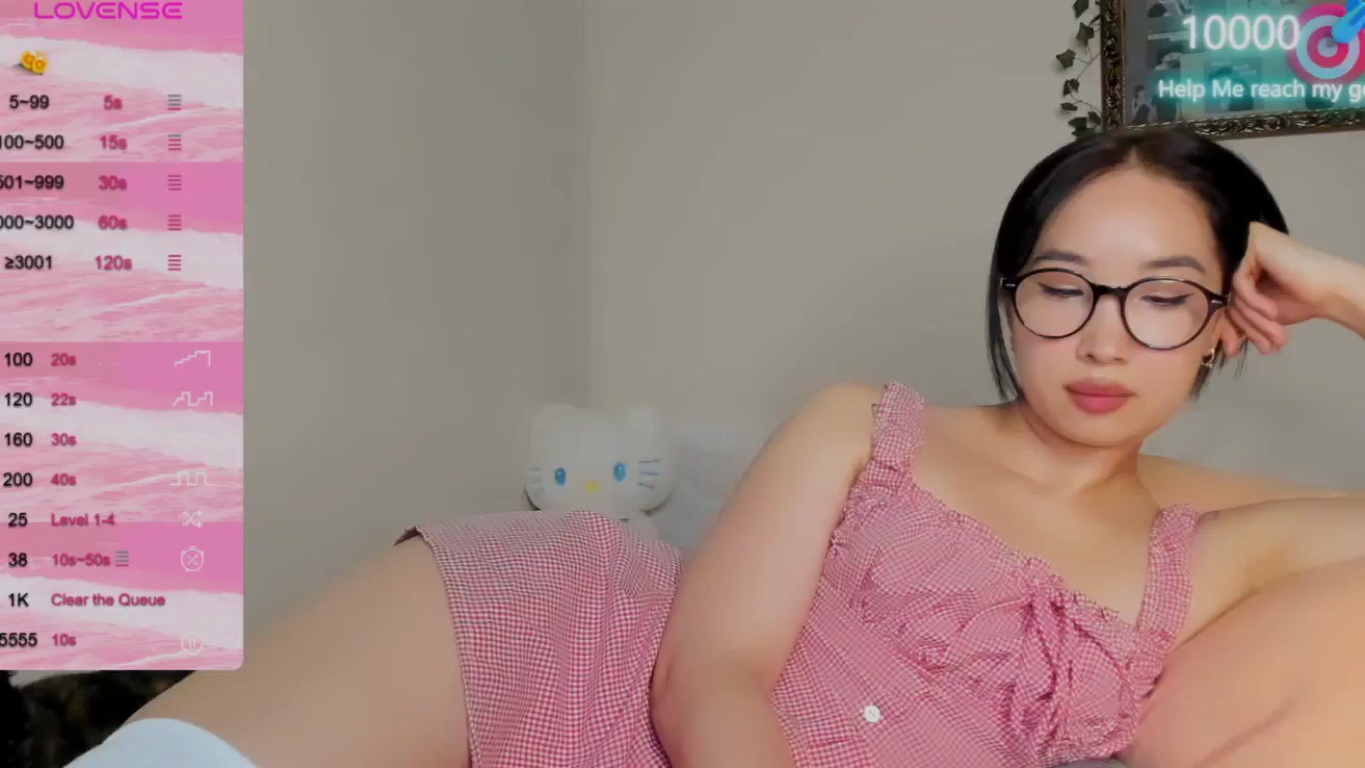Gallery image thumbnail from FeralBerry66's myfreecams stream on, 10/07/2024, 18:56 image 6 of 20