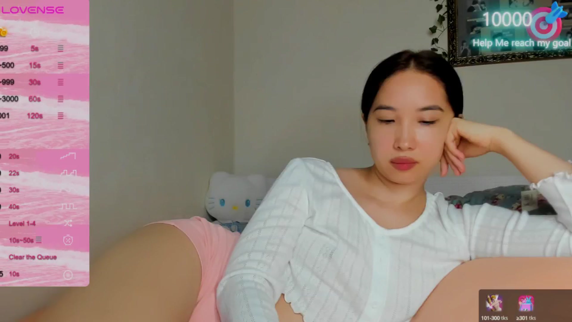 Gallery image thumbnail from FeralBerry66's myfreecams stream on, 10/08/2024, 17:21 image 2 of 20