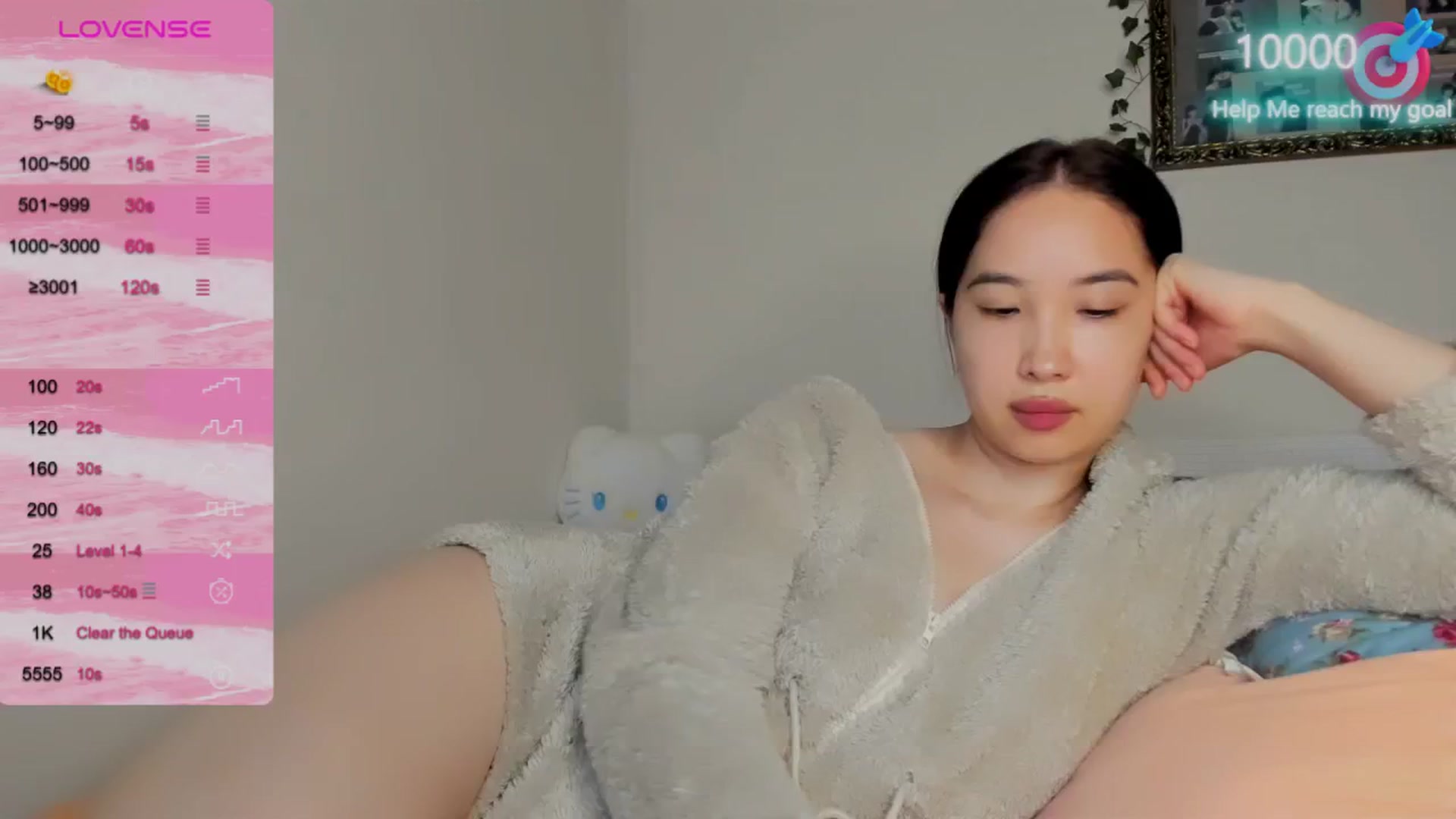 Gallery image thumbnail from FeralBerry66's myfreecams stream on, 10/08/2024, 17:41 image 3 of 20