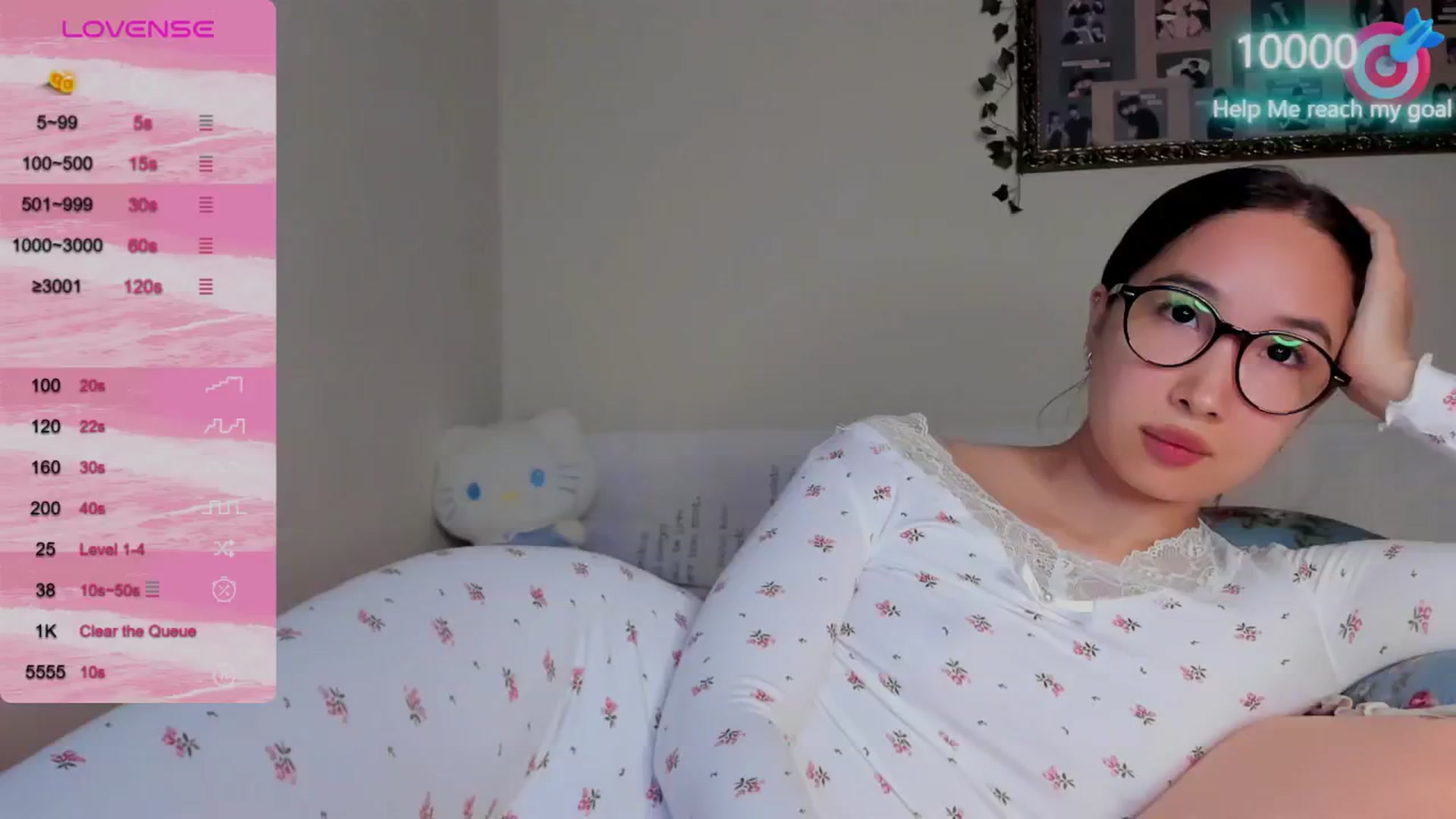 Gallery image thumbnail from FeralBerry66's myfreecams stream on, 10/10/2024, 15:59 image 18 of 20