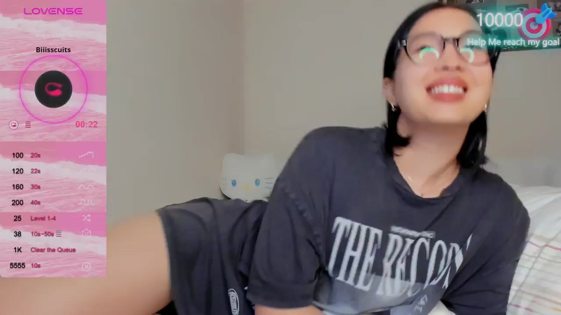 Gallery image thumbnail from FeralBerry66's myfreecams stream on, 10/14/2024, 16:42 image 17 of 20