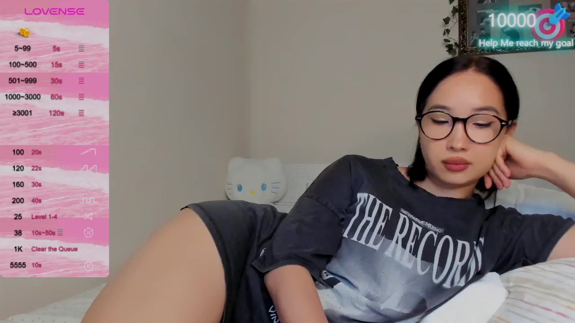 Gallery image thumbnail from FeralBerry66's myfreecams stream on, 10/14/2024, 16:42 image 7 of 20