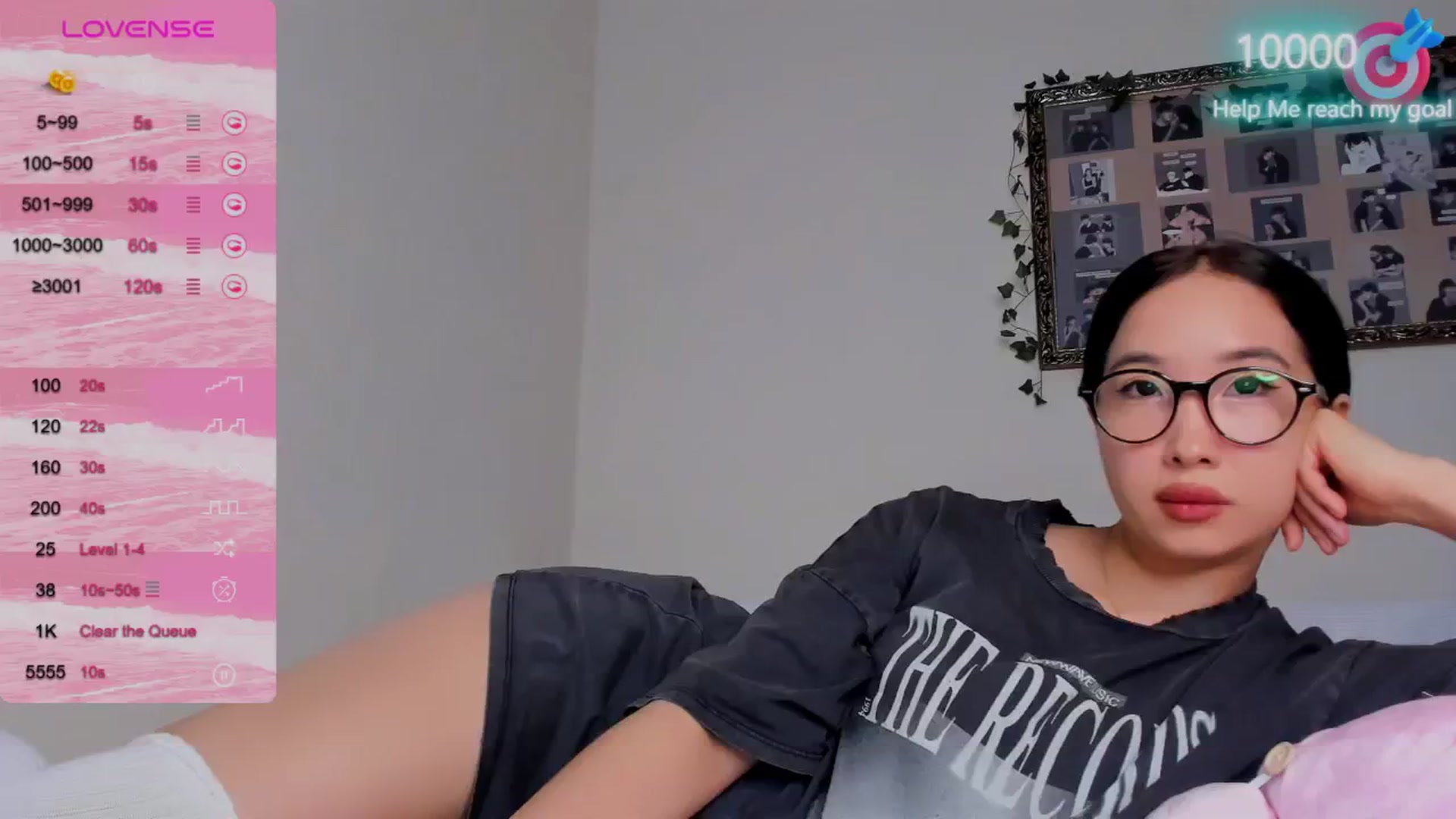 Gallery image thumbnail from FeralBerry66's myfreecams stream on, 10/22/2024, 06:18 image 17 of 20