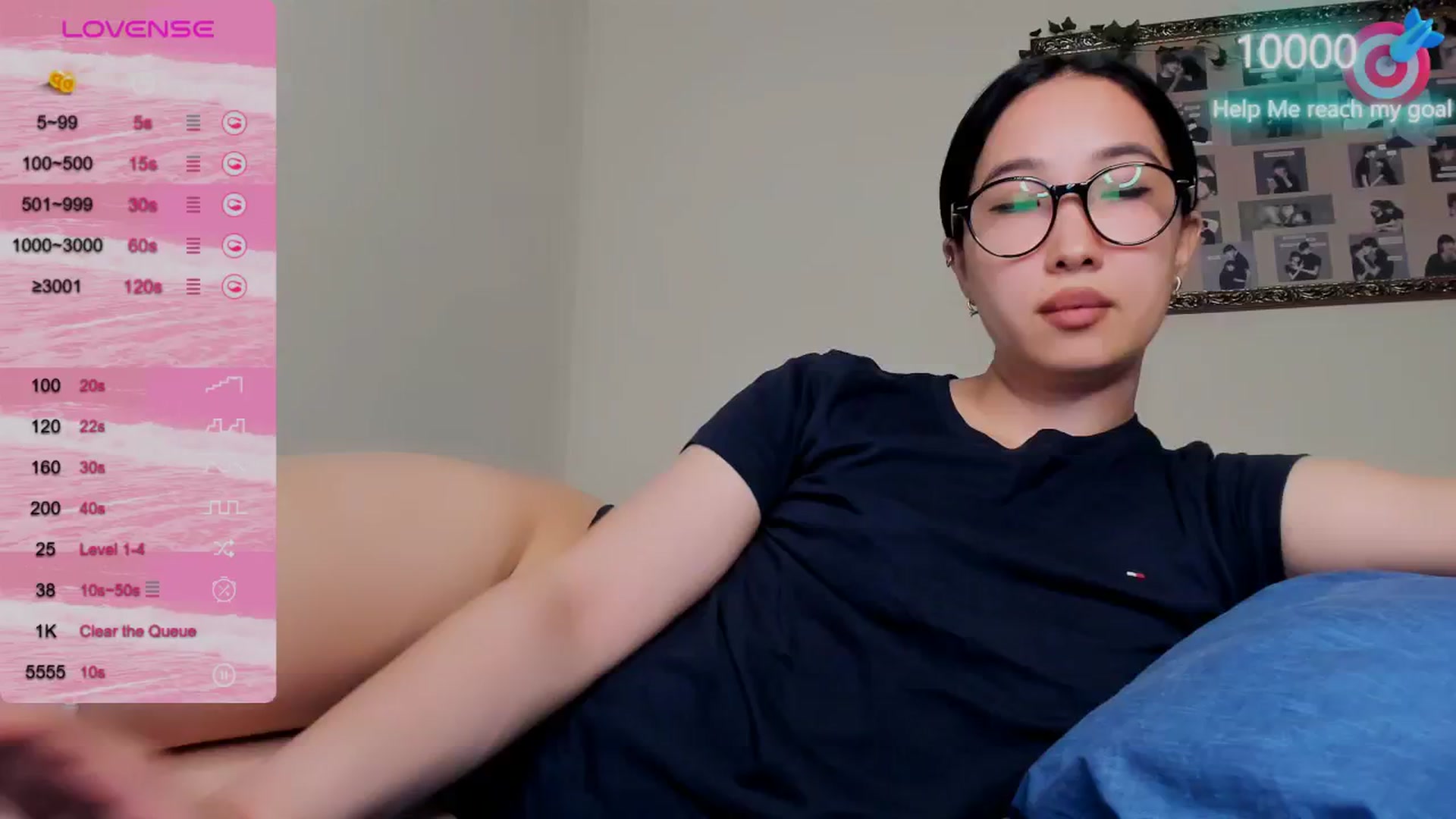 Gallery image thumbnail from FeralBerry66's myfreecams stream on, 10/27/2024, 17:47 image 6 of 20