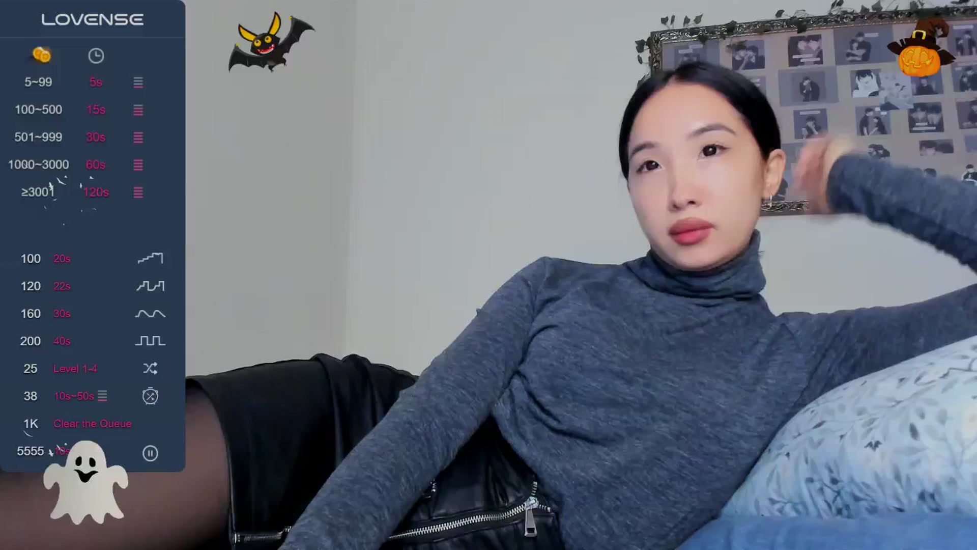 Gallery image thumbnail from FeralBerry66's myfreecams stream on, 10/30/2024, 04:47 image 1 of 20