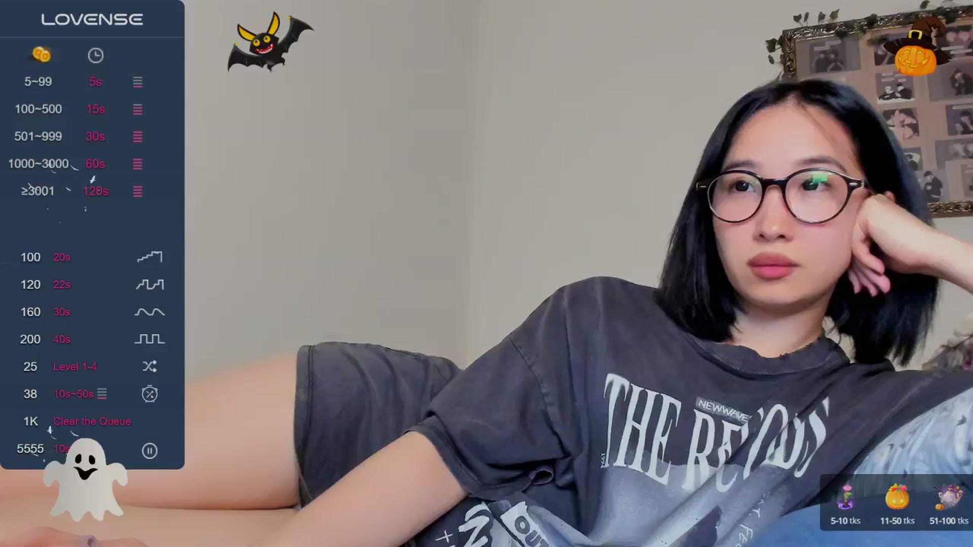 Gallery image thumbnail from FeralBerry66's myfreecams stream on, 10/30/2024, 17:56 image 2 of 20