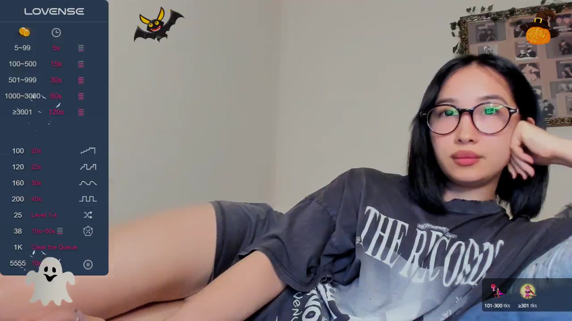 Gallery image thumbnail from FeralBerry66's myfreecams stream on, 10/30/2024, 17:56 image 20 of 20